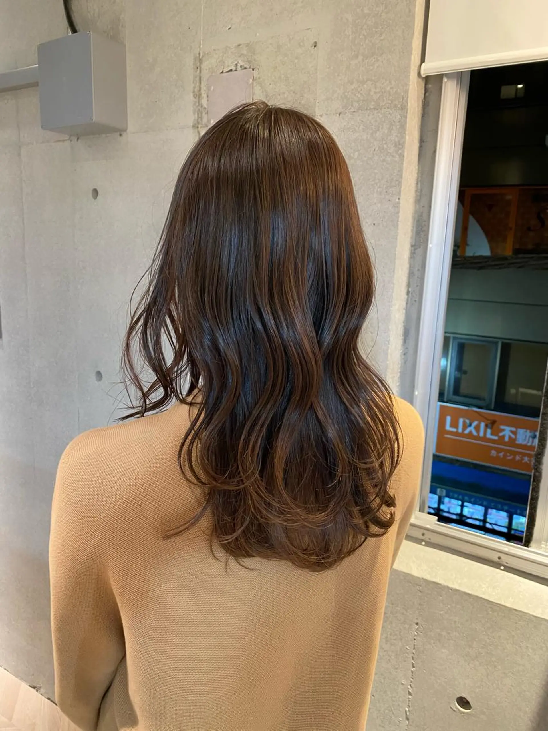 セミロング 似合わせカット 西山 恵太郎のヘアスタイル