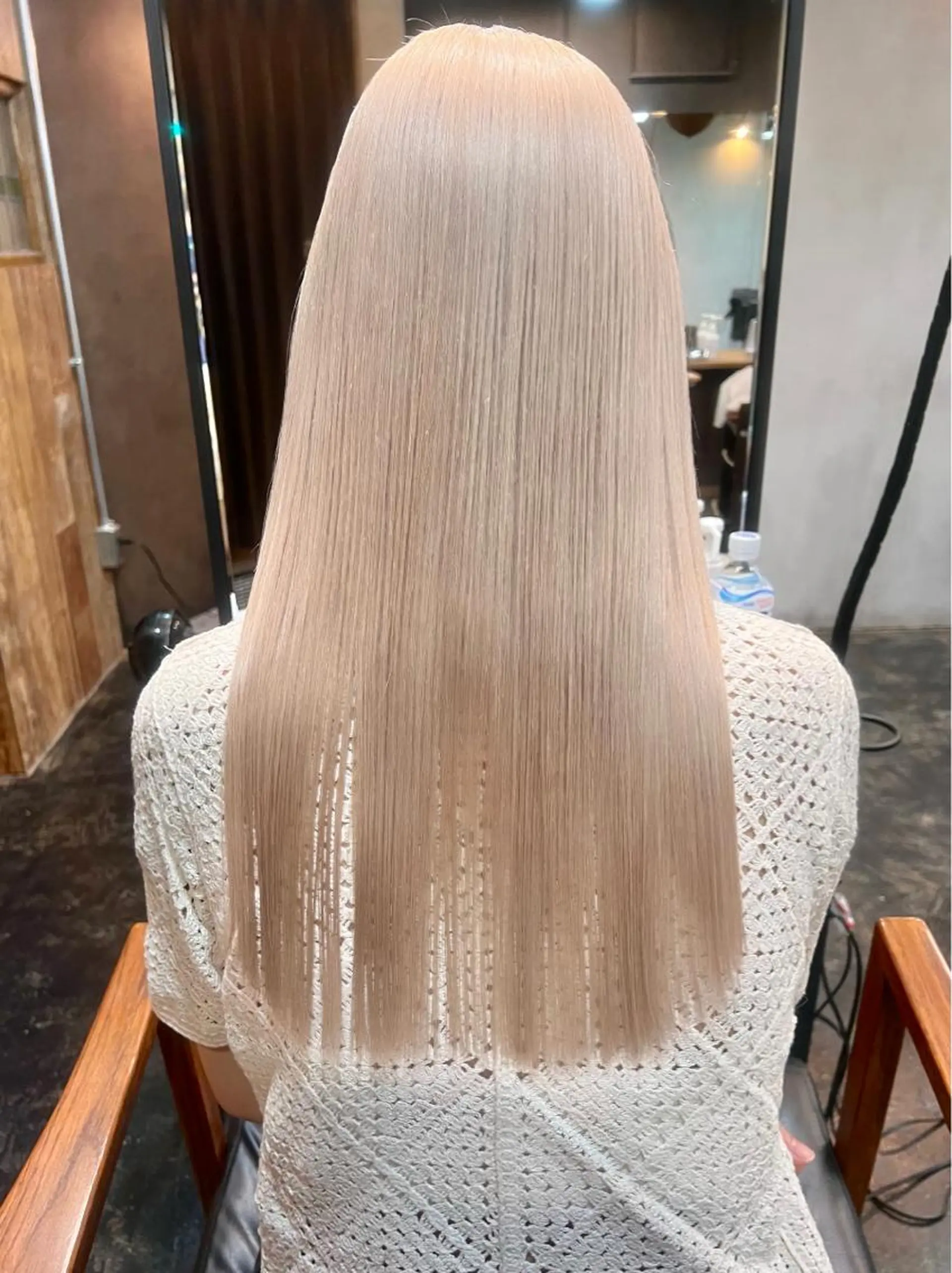 ロング ヘアカラー トリートメント ハイトーンカラー🍑 心斎橋のヘアスタイル