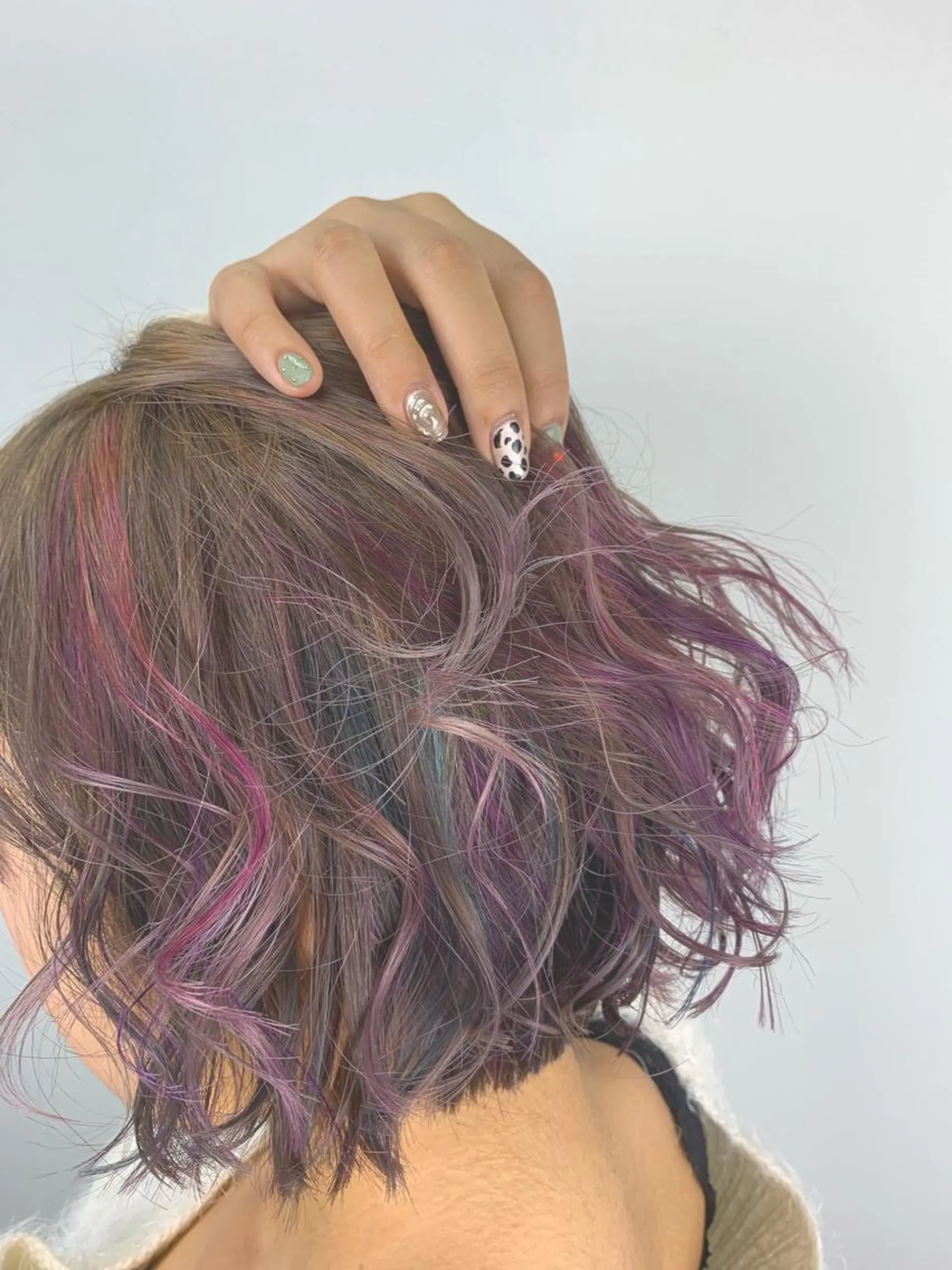 ミディアム カラー ユニコーンカラー 🤍🐰韓国ヘア/ レイヤー🤍菅原麻里のヘアスタイル