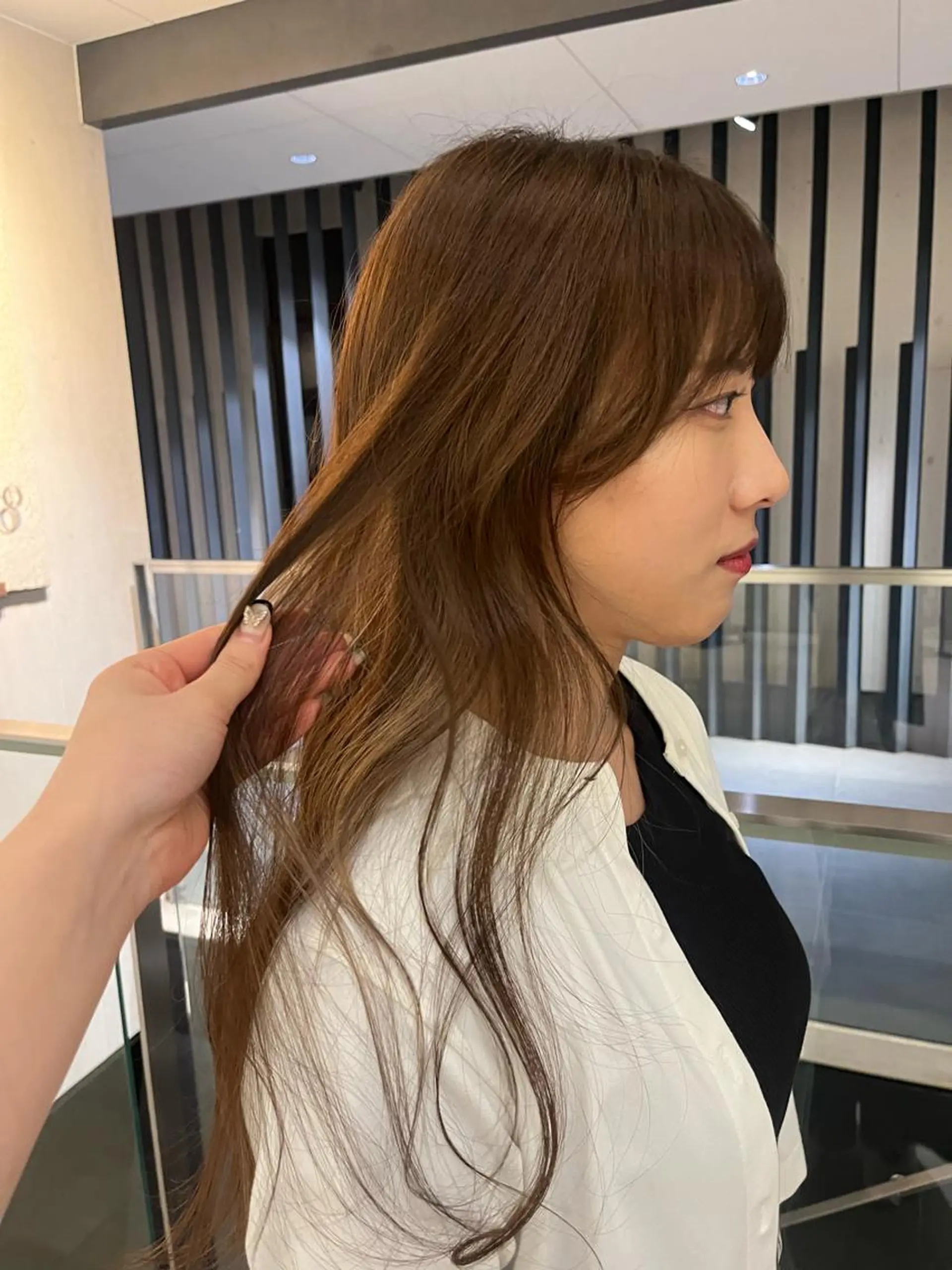 カラー 服部 沙弥佳のヘアスタイル