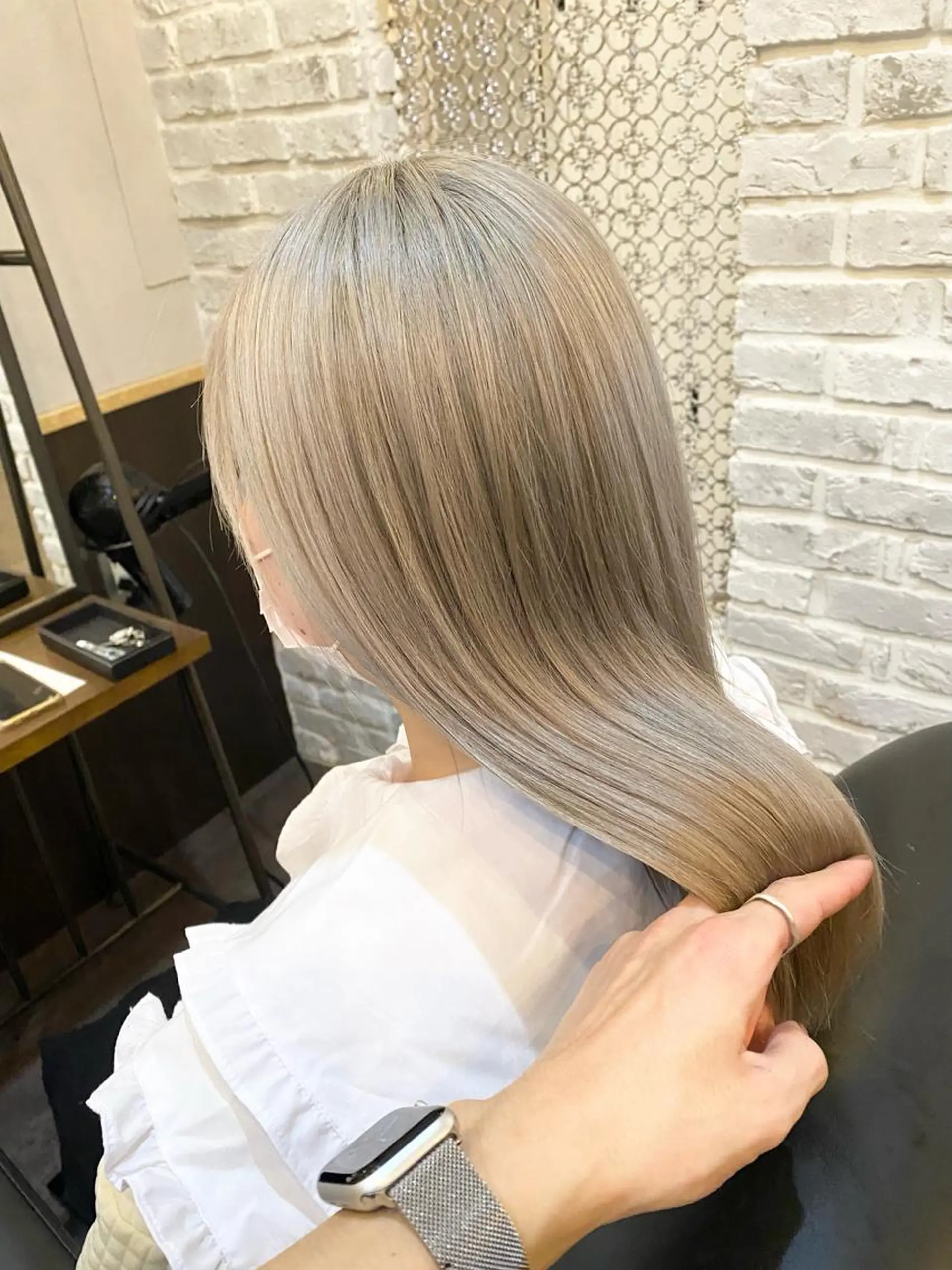 ロング 💖透明感カラー HAYATO💖のヘアスタイル