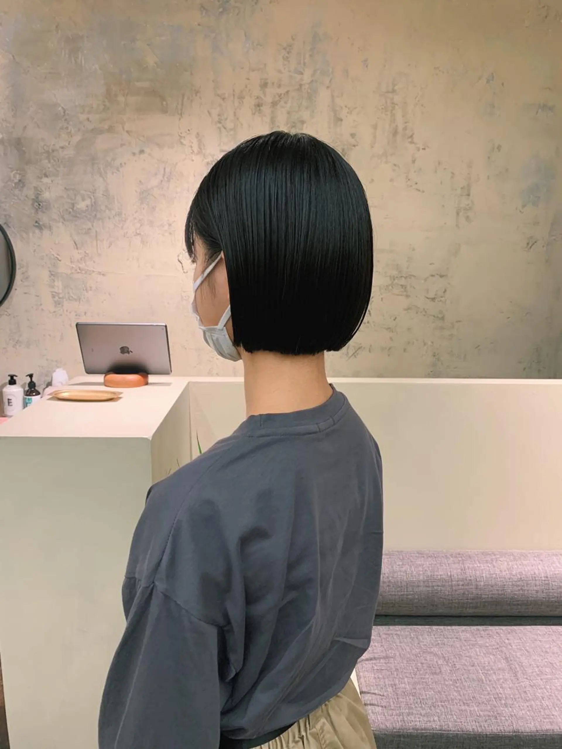 ショート ボブ yupi🐈‍⬛ レイヤー/パーマのヘアスタイル