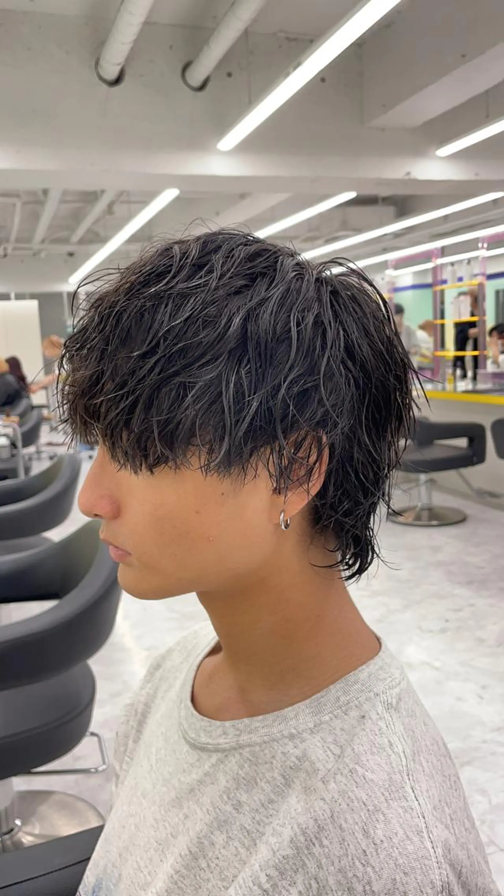 ショート パーマ ヘアアレンジ メンズ 顔まわりカット の達人のヘアスタイル