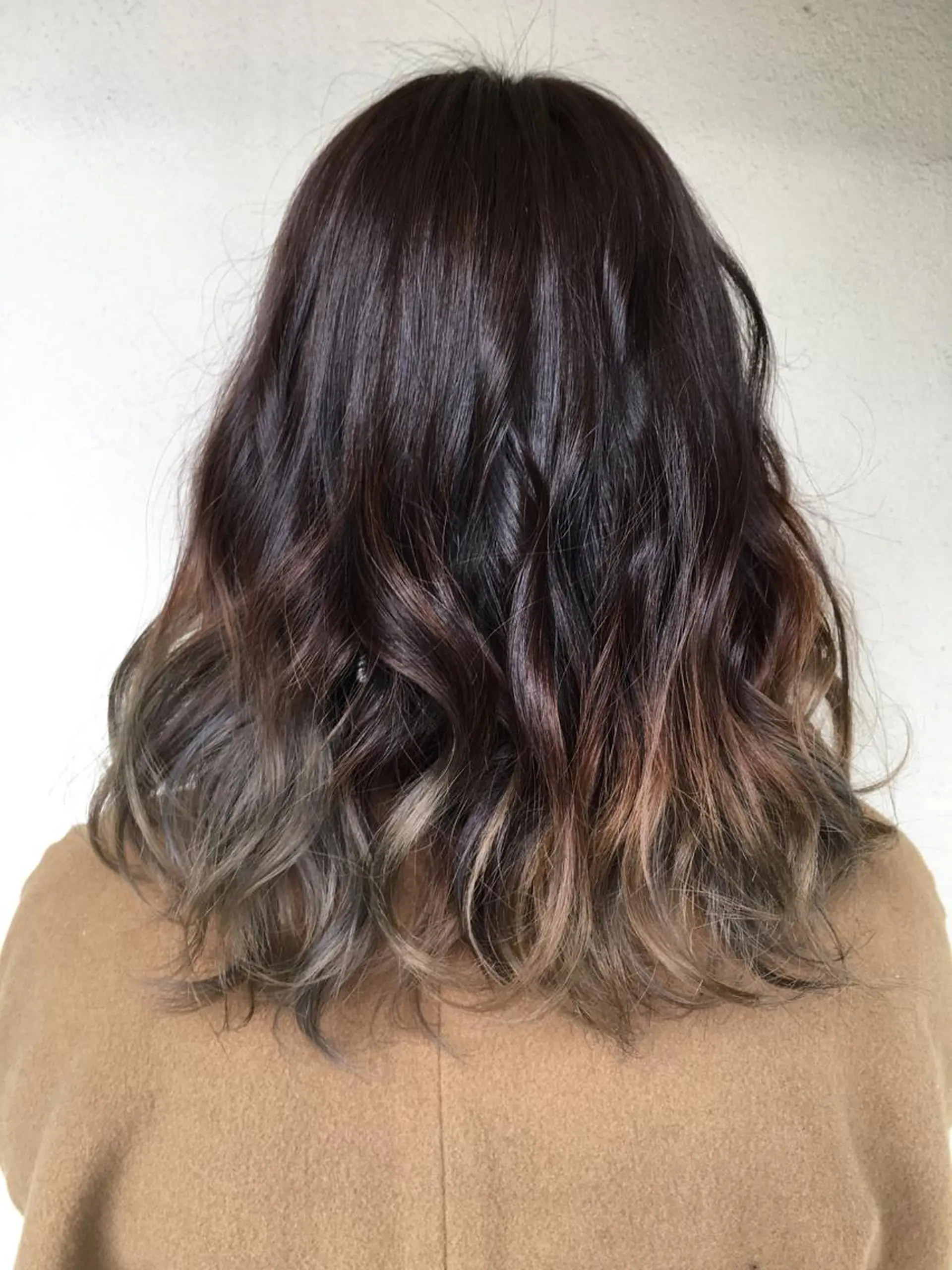 セミロング カラー ブリーチ Agu  hair rupia 金沢店所属・金沢美容室/ 艶髪/夜営業/JINのヘアスタイル