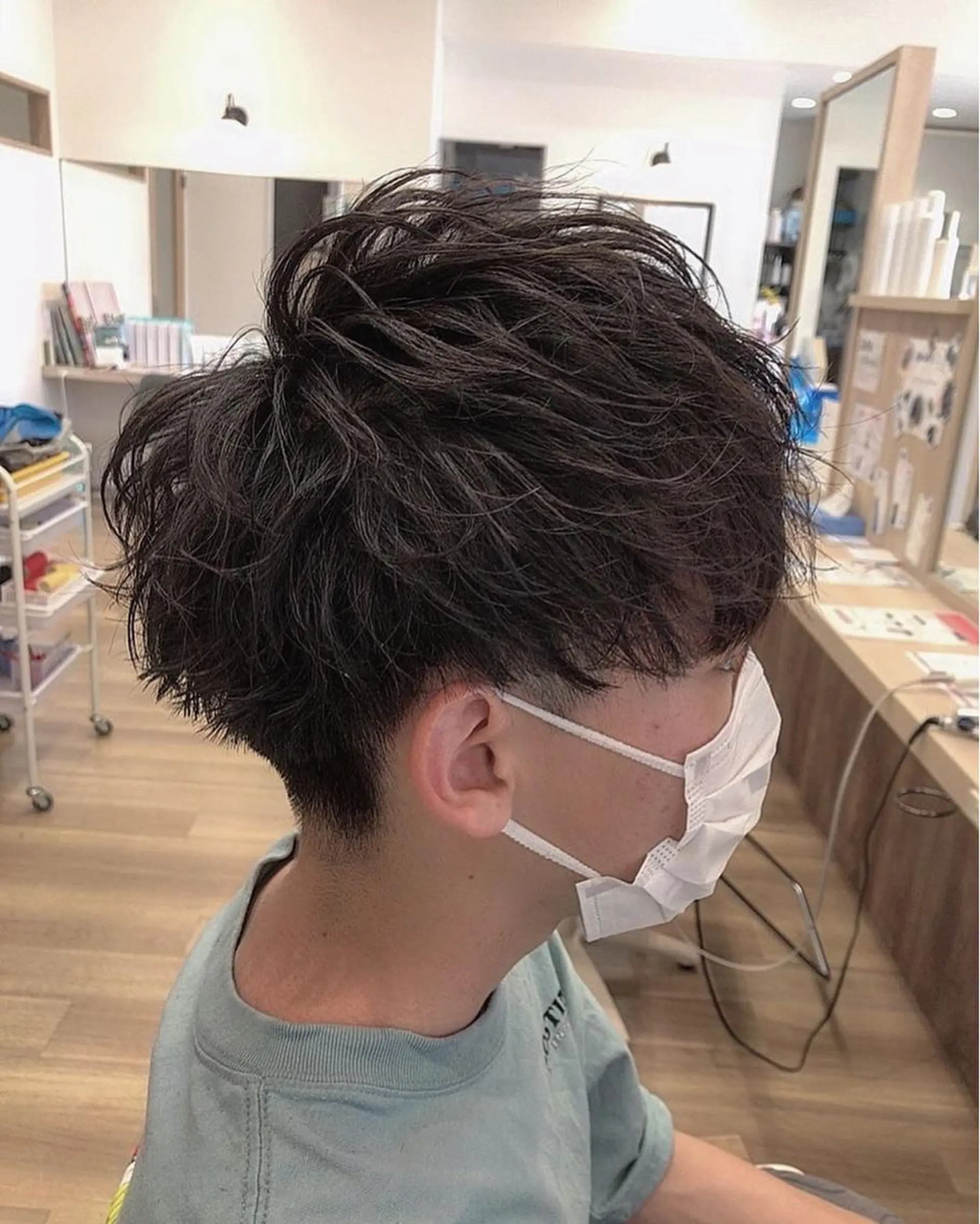 ミディアム メンズ ファミールヘア所属・メンズパーマ波巻き 🌳大森悠登🌳のヘアスタイル