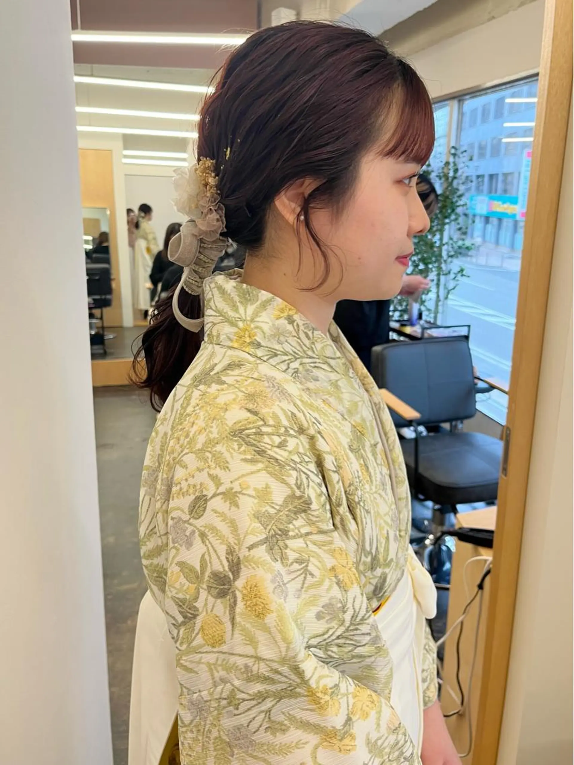 セミロング 卒業式のヘアスタイル ヘアセット 西山 紗耶香🪽 透明感カラー/ボブのヘアスタイル