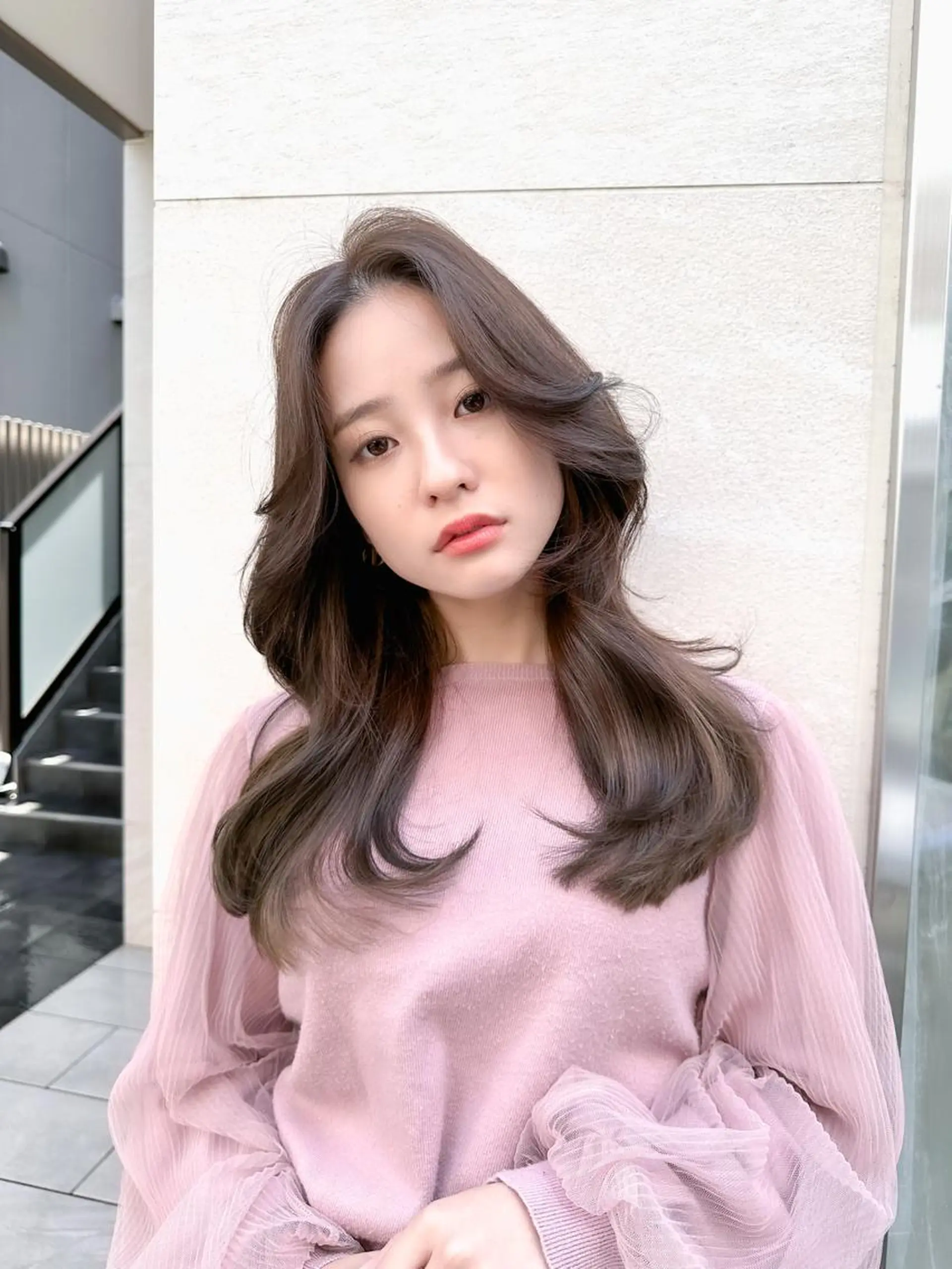 ロング カラー 韓国レイヤーカット/ ダブルカラーのヘアスタイル