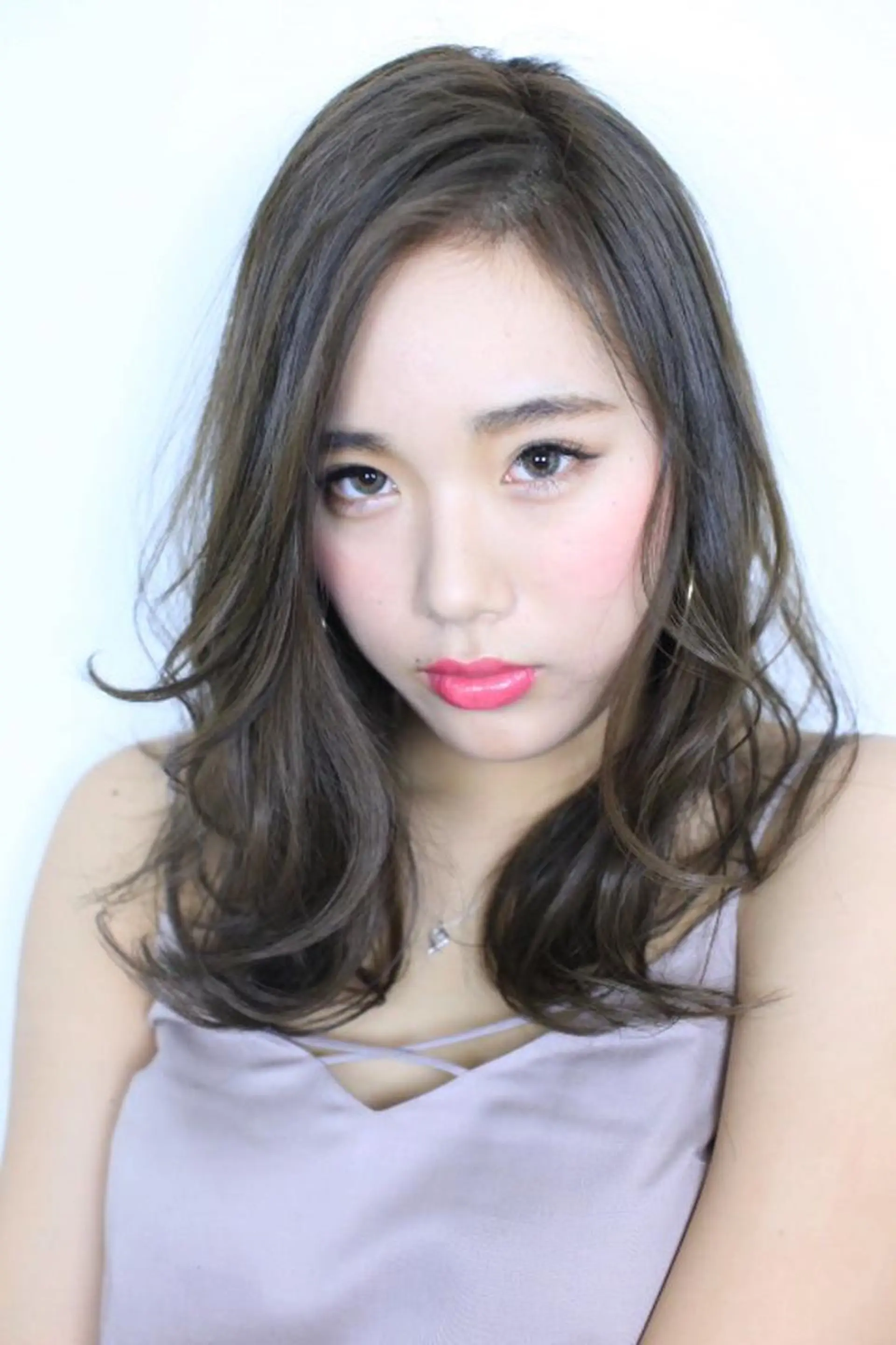 セミロング カラー Amour 二子玉川所属・伊藤 みきのヘアスタイル