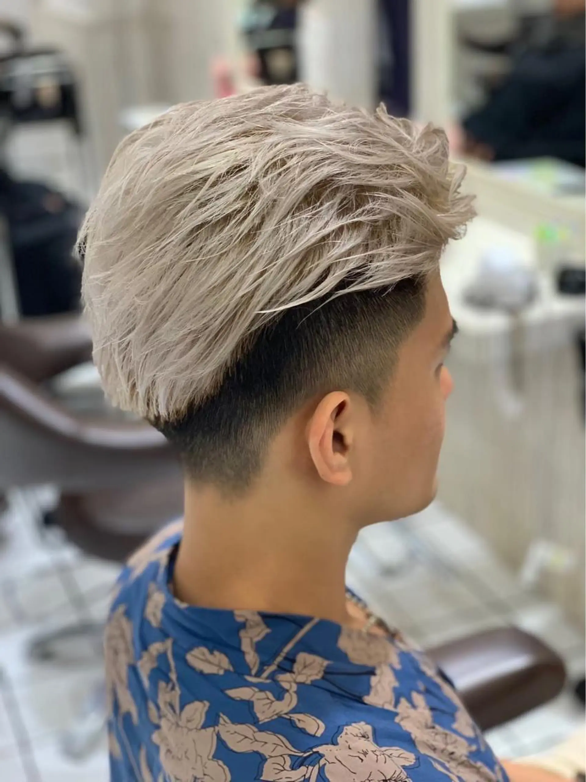 ショート カラー ハイトーンカラー est hair Ameri 松戸店所属・和田 真弥のヘアスタイル