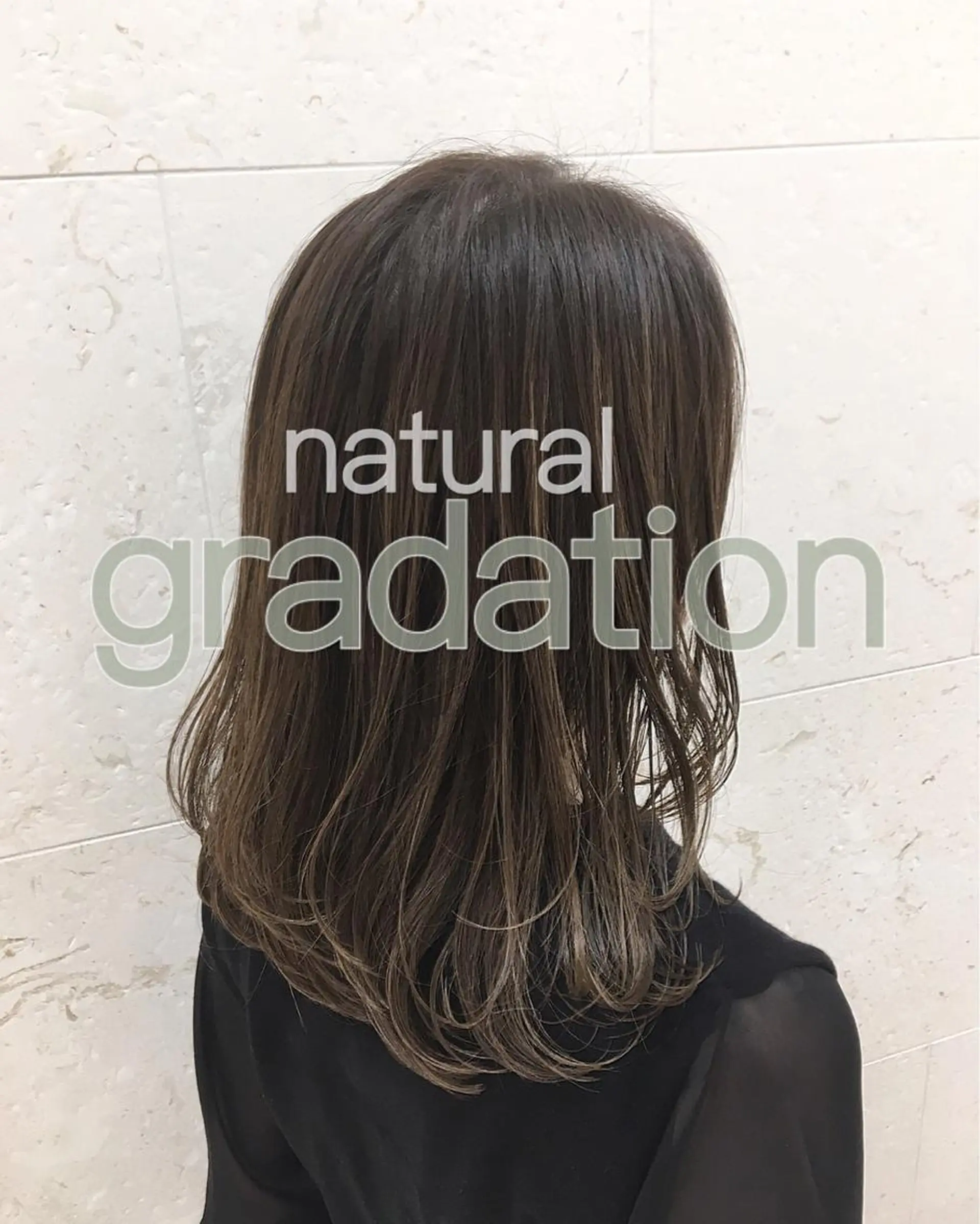 ロング カラー グラデーションカラー 斉藤 貴也のヘアスタイル