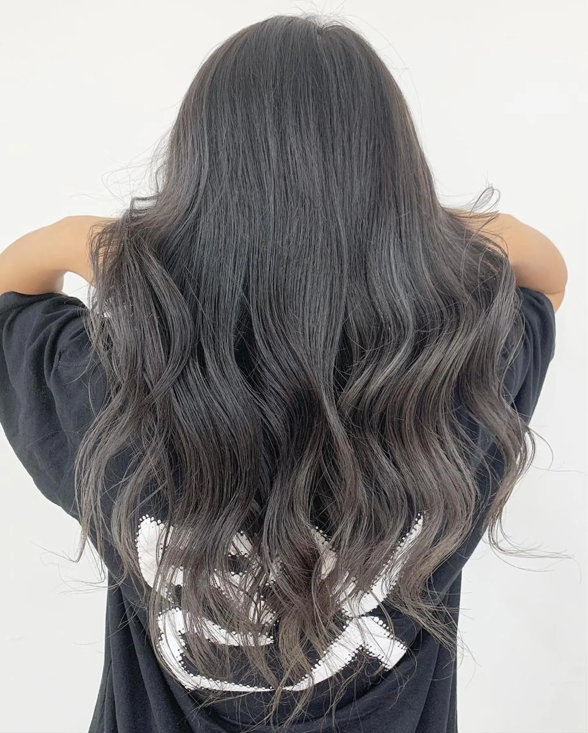 ロング カラー バレイヤージュ レイヤーカット 🌸星名 萌々🌸 Recharme新保のヘアスタイル