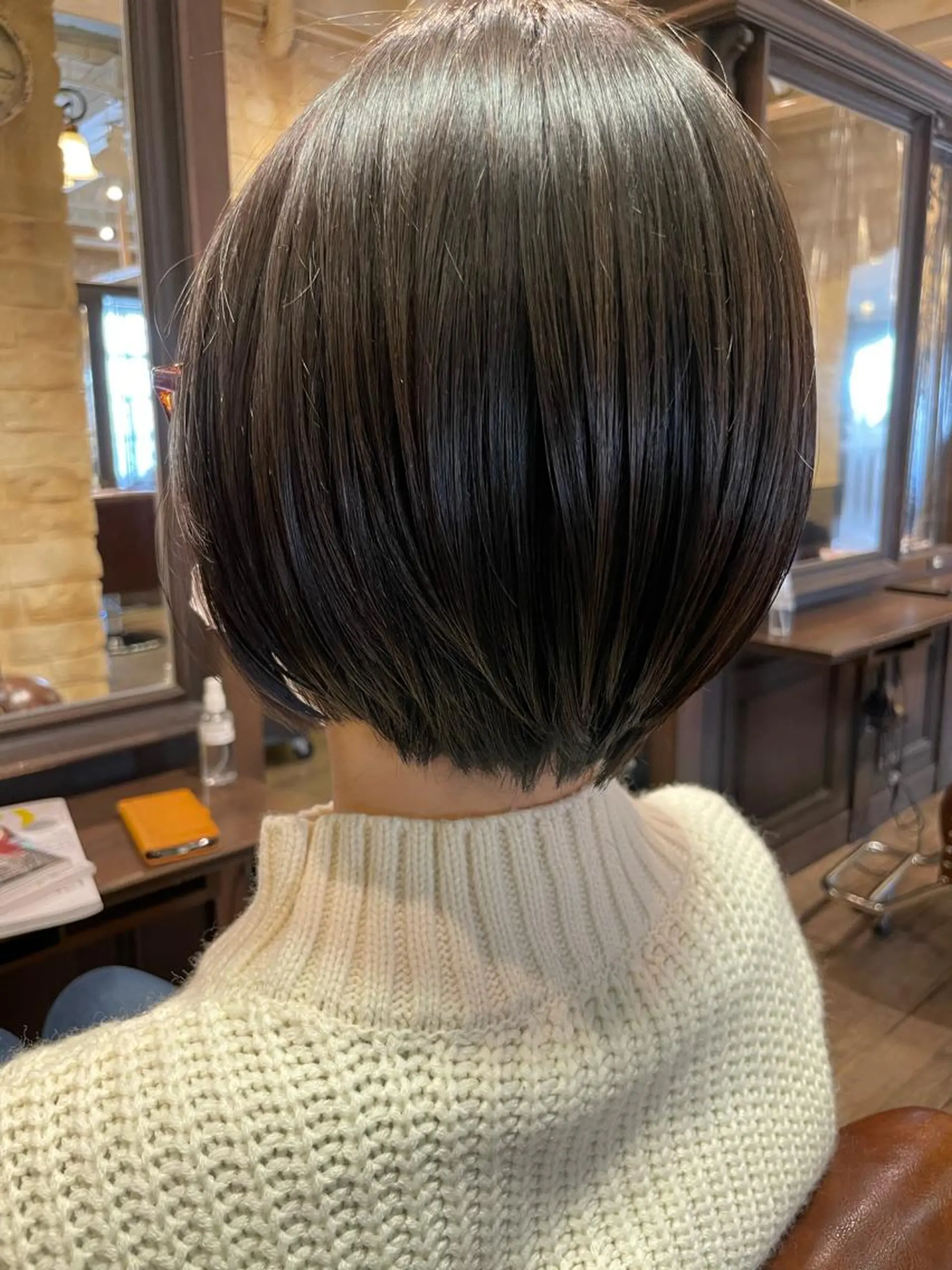 ショート カット ヘアカラー 星野 茉由のヘアスタイル