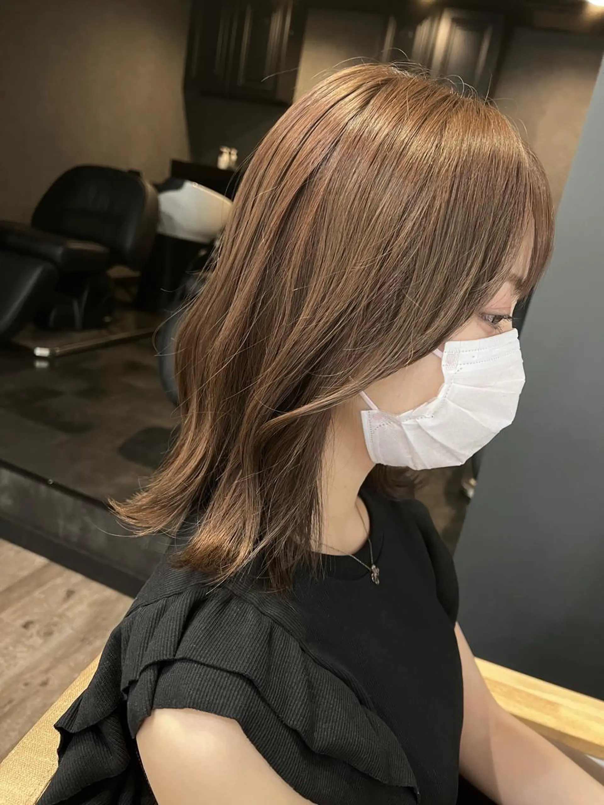 ミディアム カット ヘアカラー トリートメント 安井 貞好のヘアスタイル