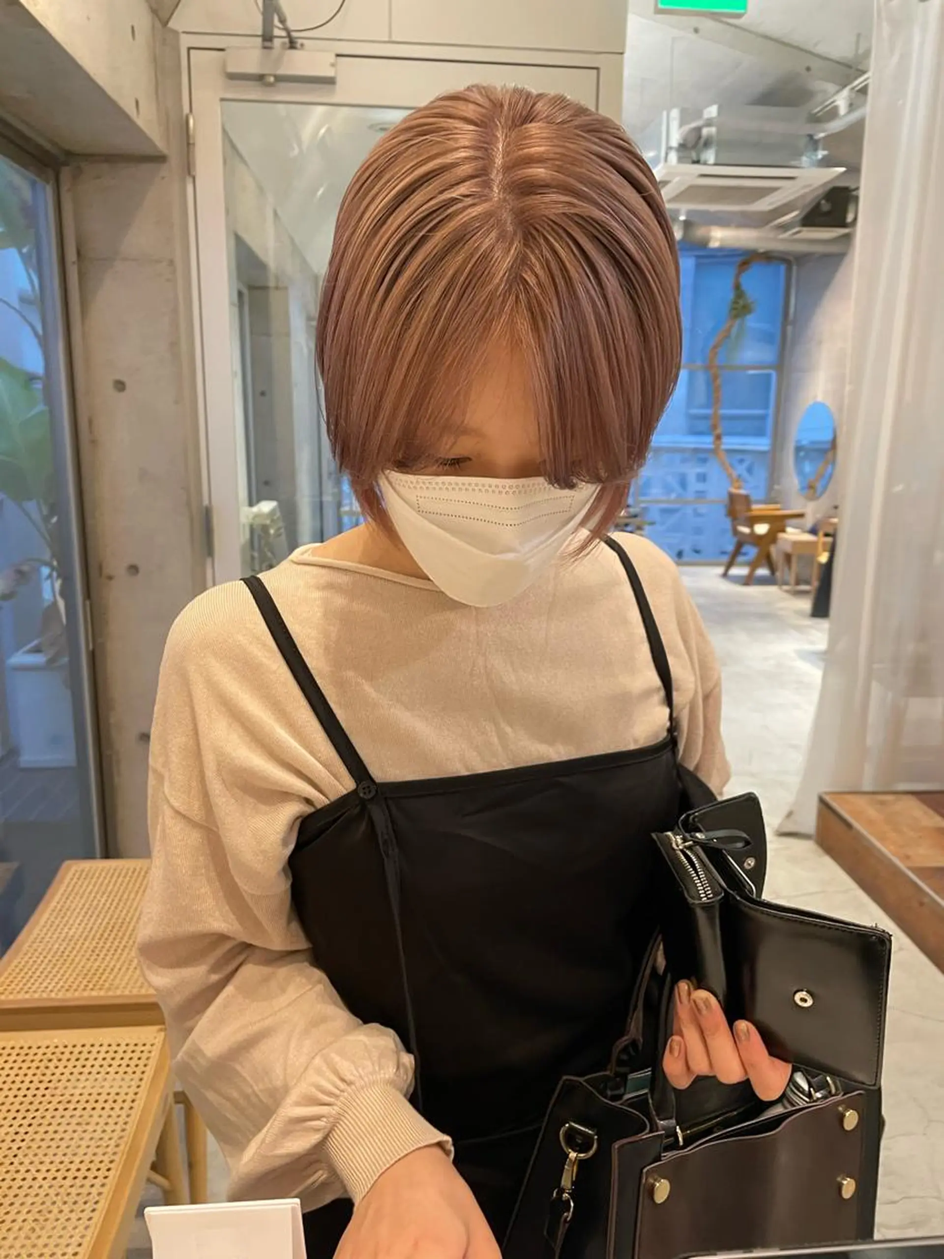 ショート カラー 🌿髪質改善🌿艶髪 透明感🌿karenのヘアスタイル