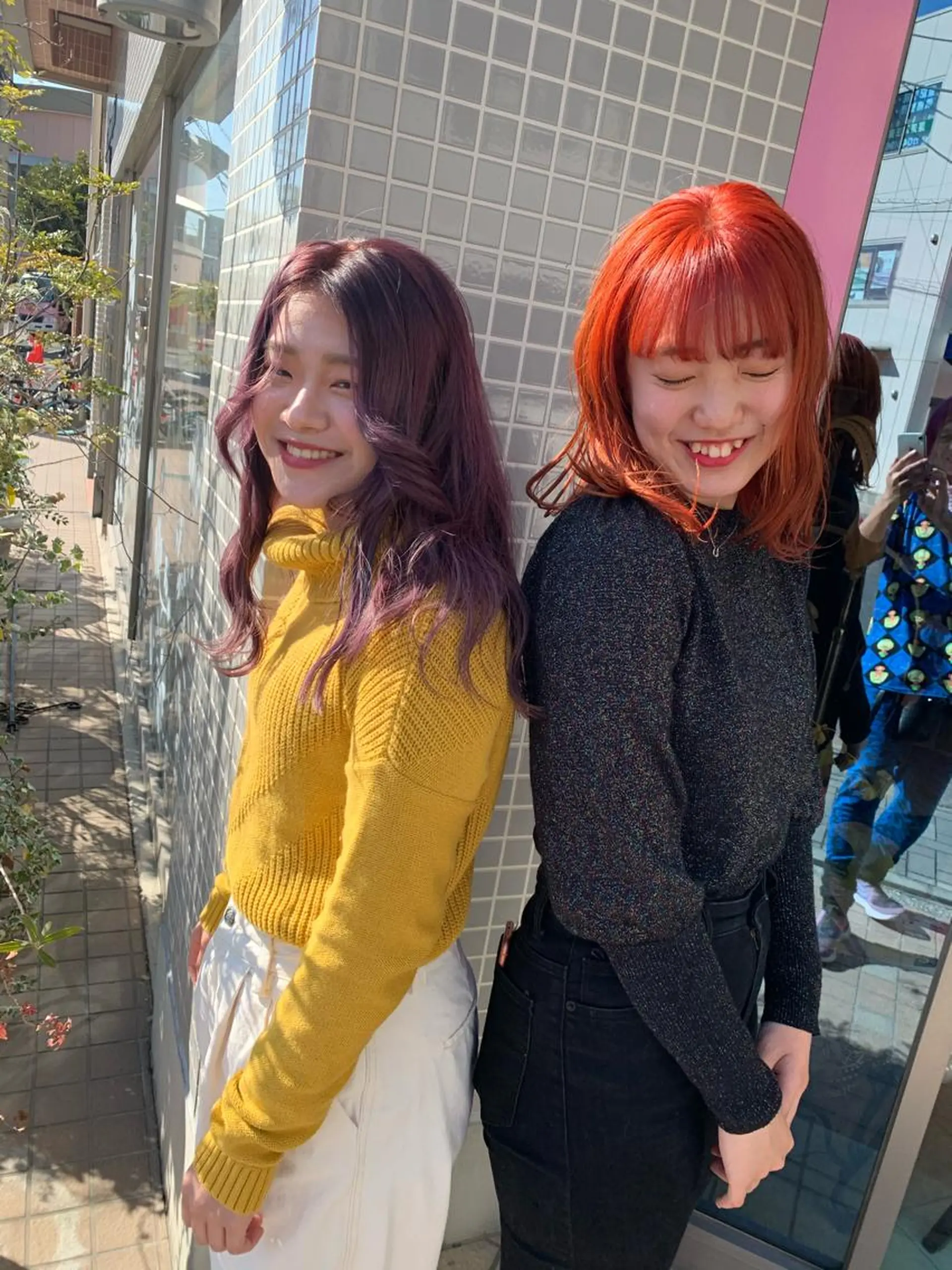 セミロング カラー ブリーチ オレンジ ピンクカラー バイオレットカラー ヘアカラー nishimura makotoのヘアスタイル