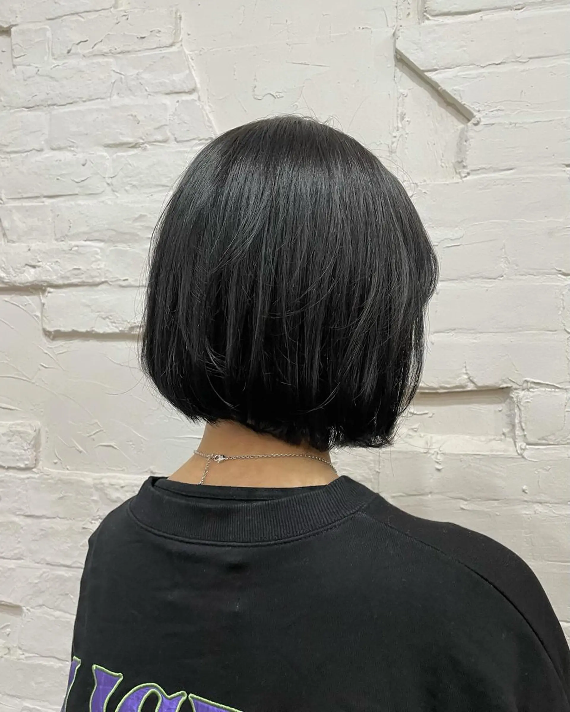 ショート カラー 黒髪 グレーブラック ヘアカラー トリートメント 【ピンク/韓国ヘア/ ヘアセット】亜海のヘアスタイル