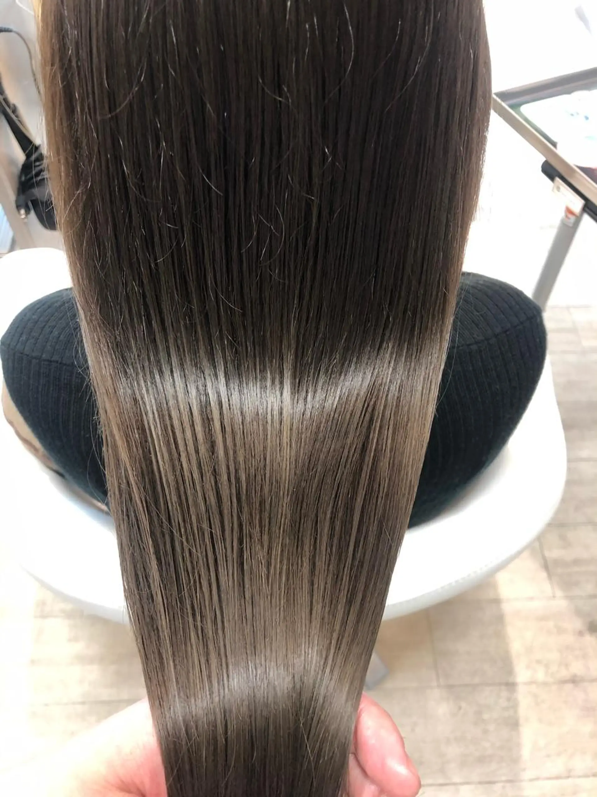 セミロング アッシュ ブリーチ/髪質改善 NYNY大久保のヘアスタイル