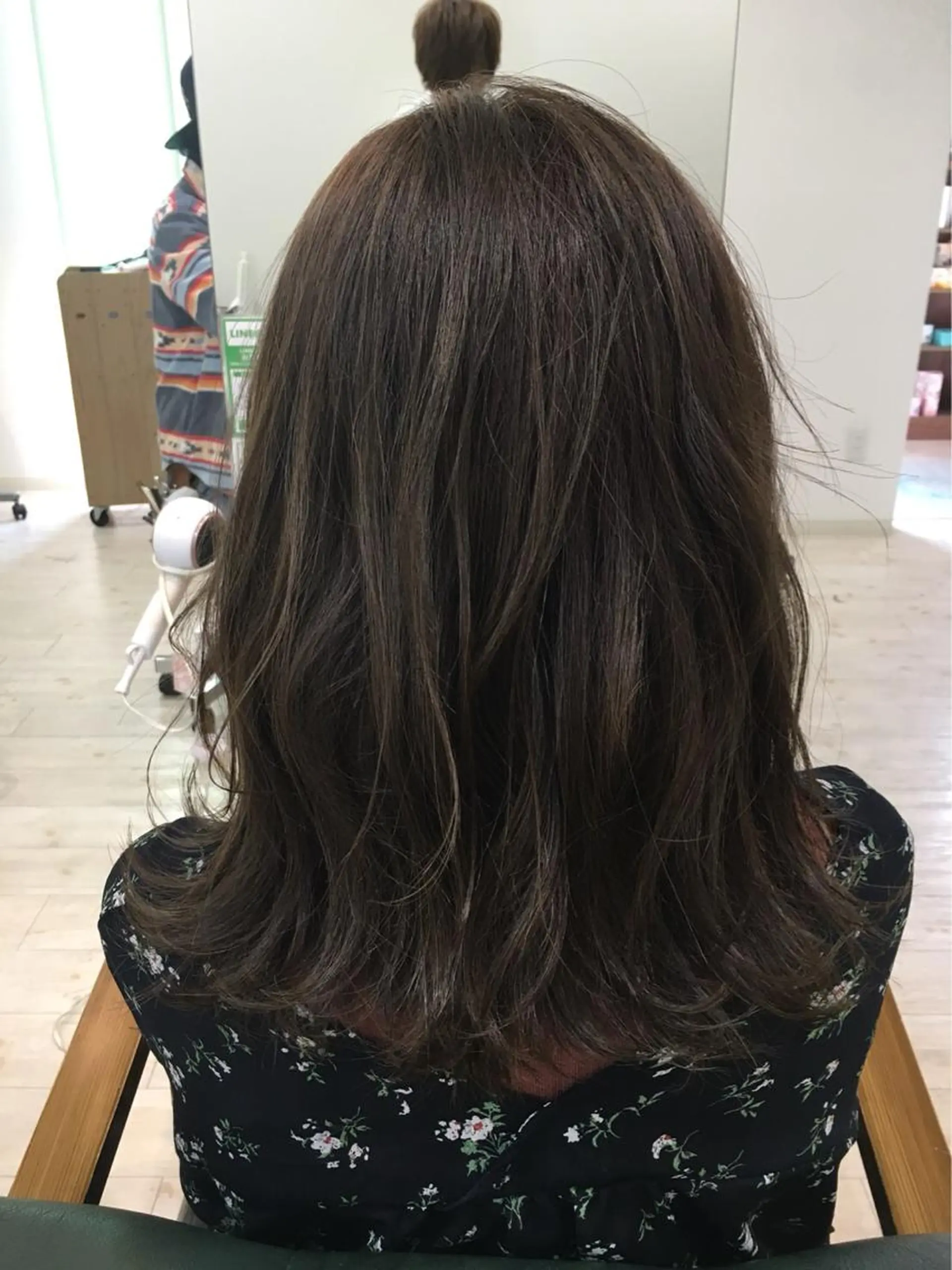 ミディアム ハイライト 岡崎/髪質改善/ ハイトーン/鈴木進のヘアスタイル