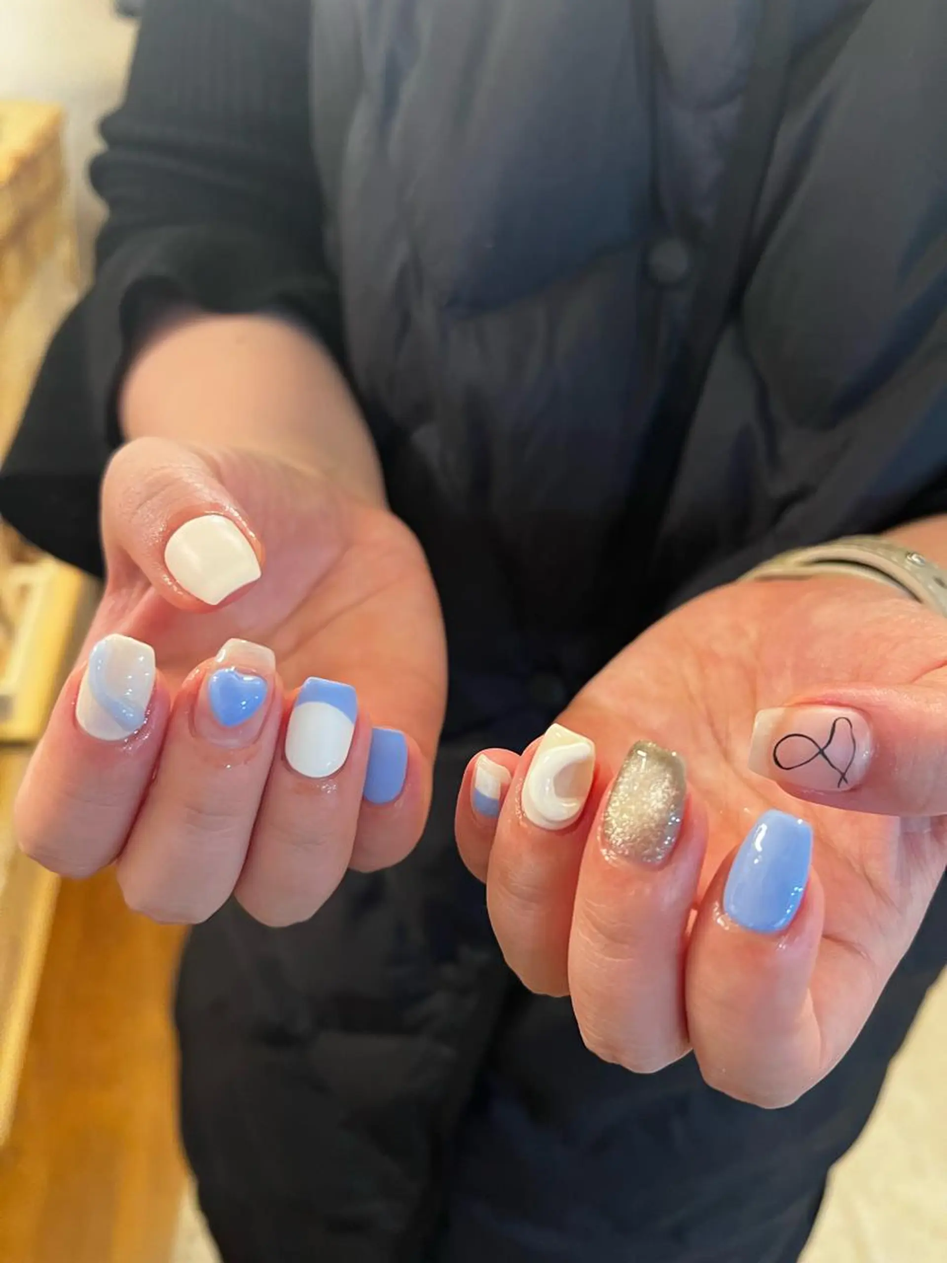 ネイル ハンドネイル フットネイル ハンドケア Nes.Nail所属・Miyagi Asamiのネイルデザイン