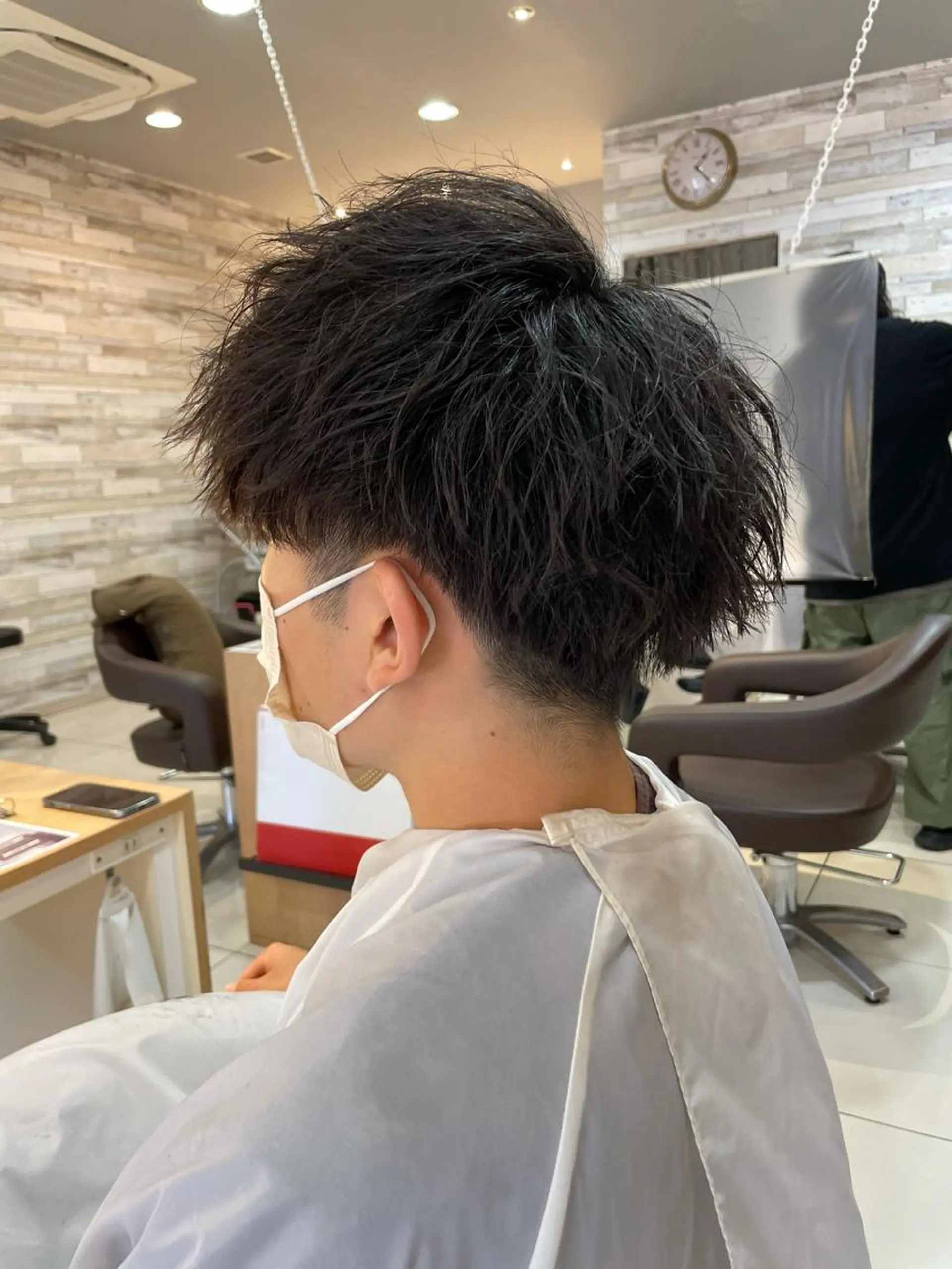 パーマ メンズ ザクザクレイヤー 🍀/ブリーチ/小田のヘアスタイル