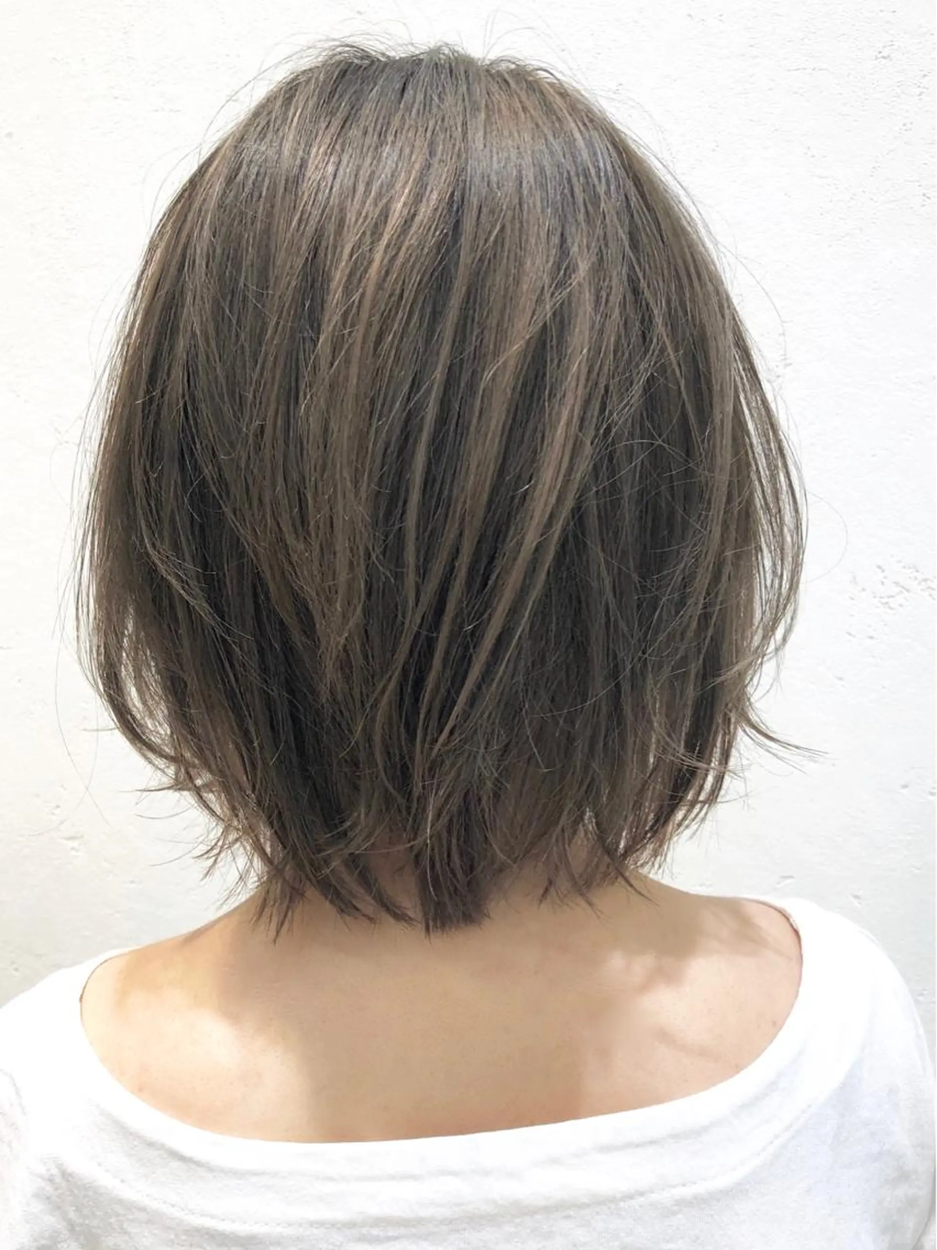 ショート カラー Lond labのヘアスタイル