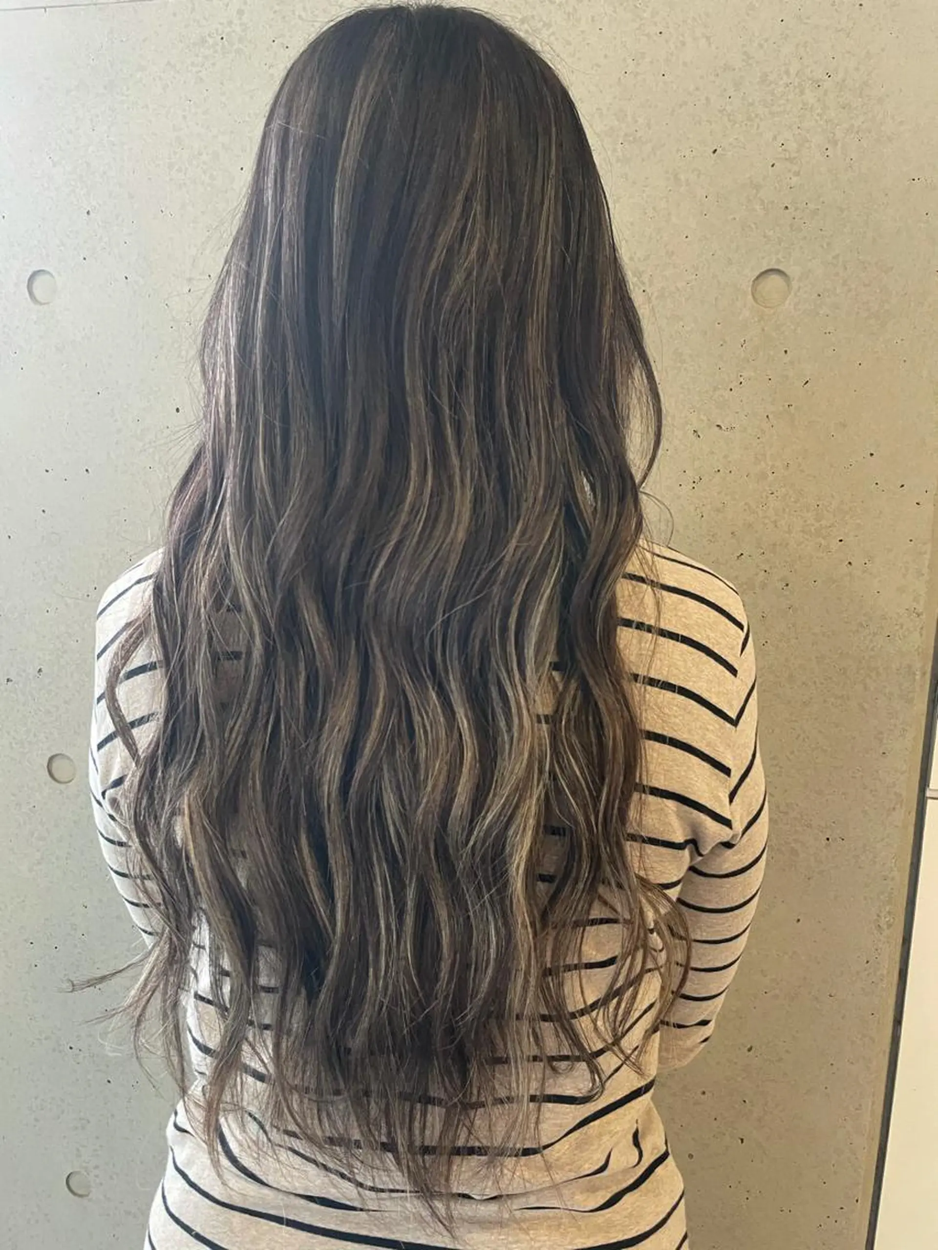 ロング カラー 透明感カラー ハイライトカラー ハイライト 髪質改善/縮毛矯正 ツヤ髪🩷さつきのヘアスタイル