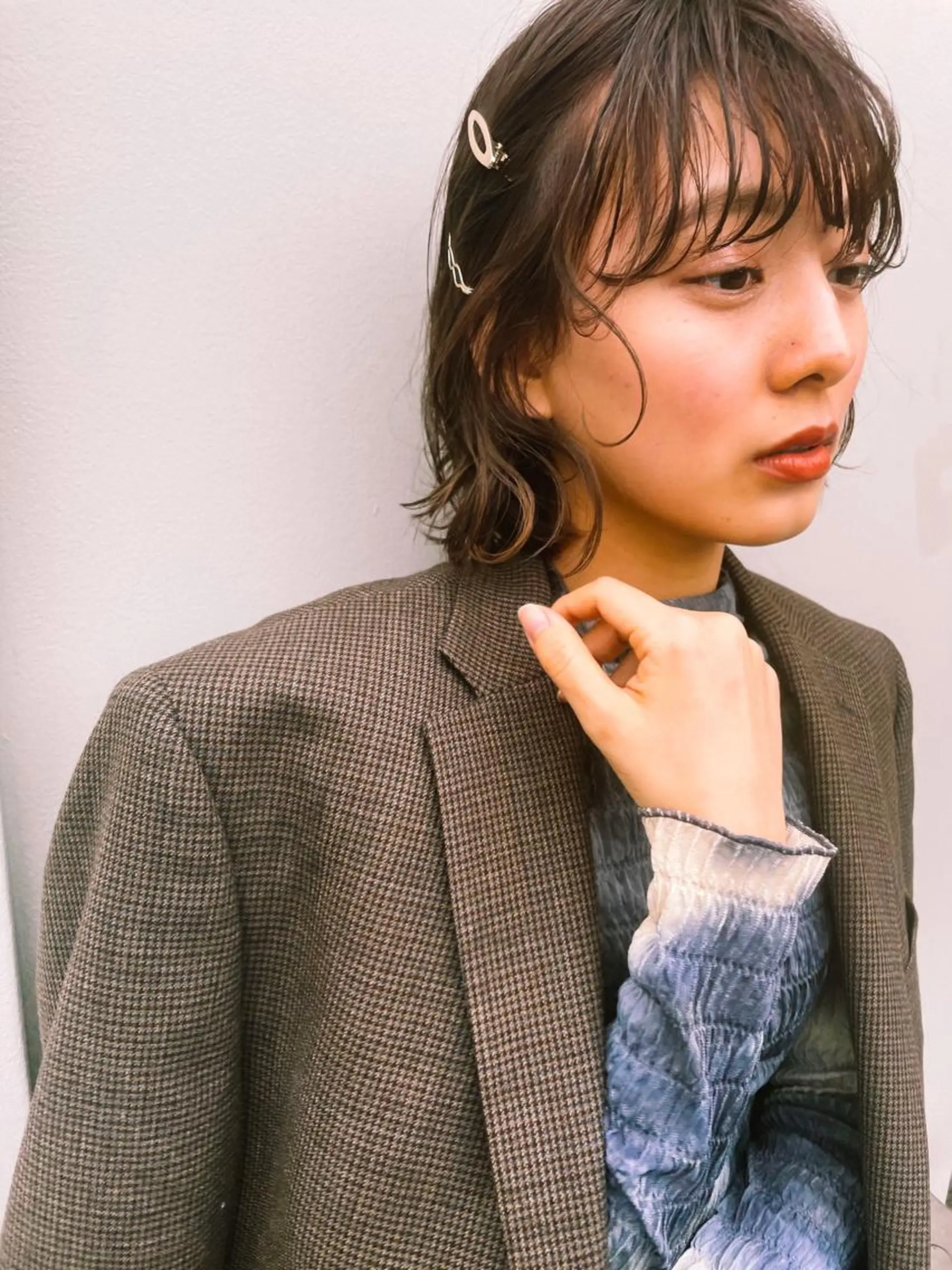 ショート カラー ケアブリーチ/ エクステ/レイヤーのヘアスタイル