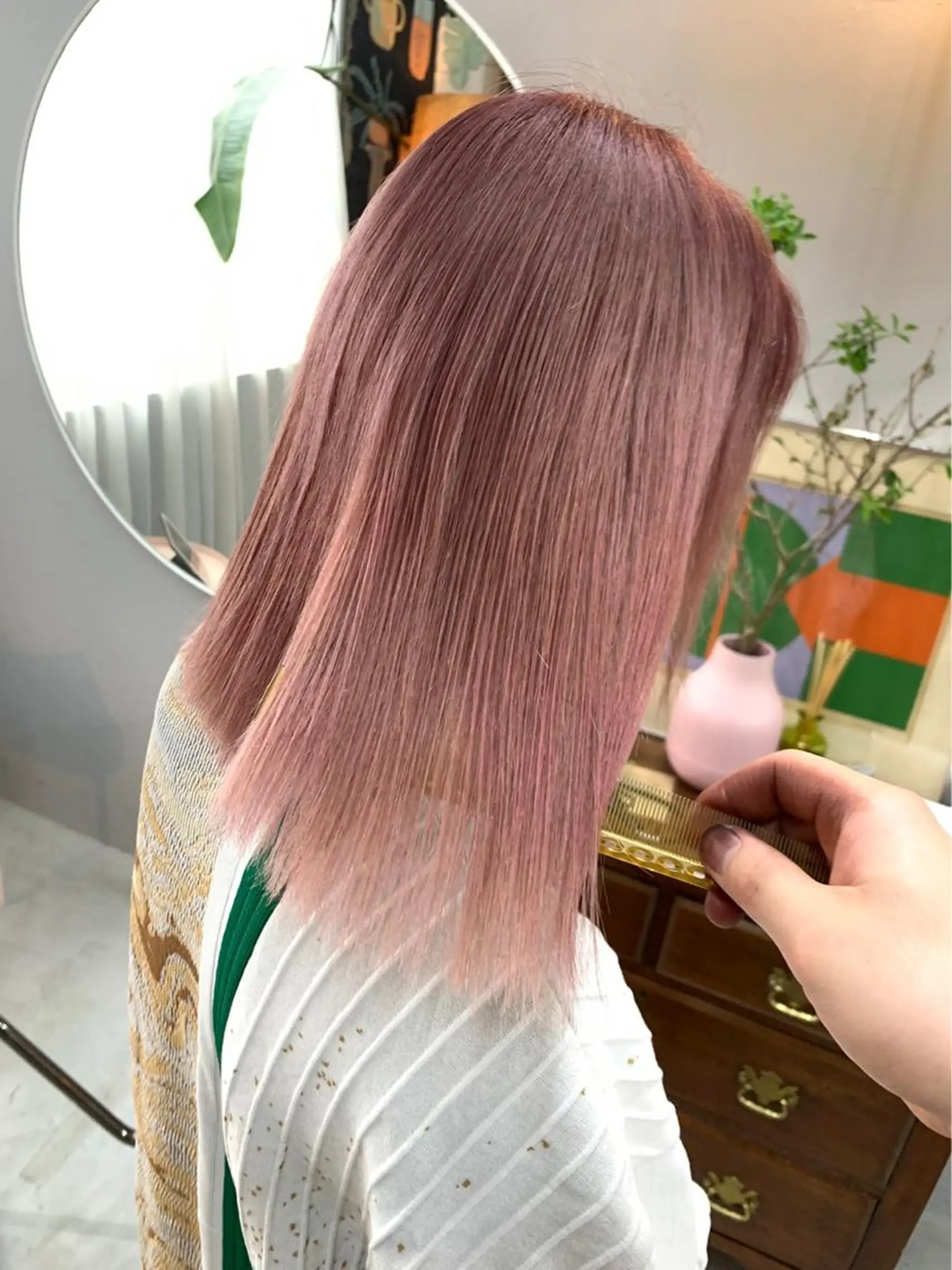 ミディアム カラー ヘアアレンジ ネイル マツエク・マツパ アイブロウ chapter問屋町 💘小室明華のヘアスタイル