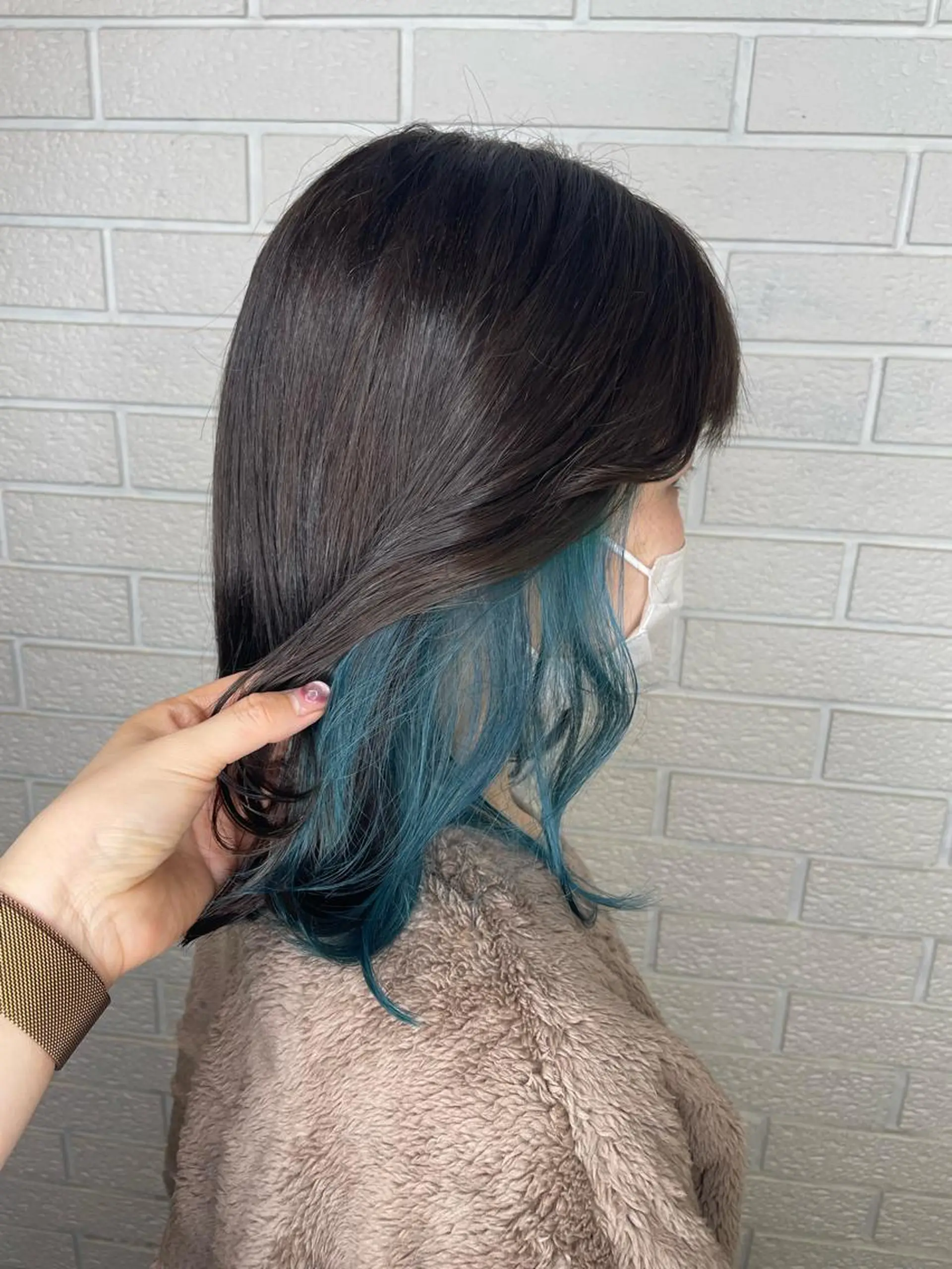 ミディアム カラー ブリーチ ブルーカラー ニュアンスデザイン✄ YOU♡のヘアスタイル