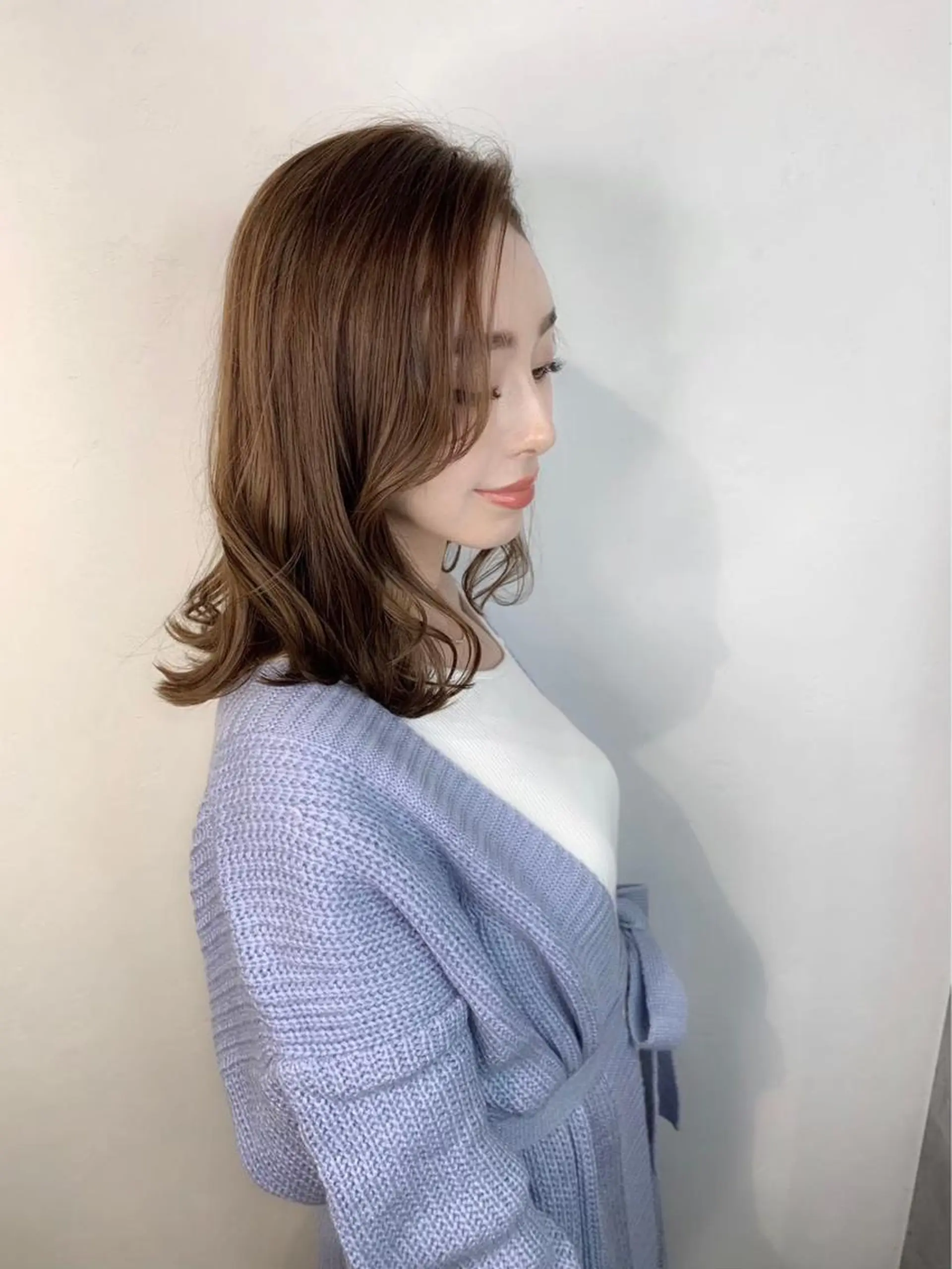 ミディアム カット ヘアカラー トリートメント _WHITE上本町 上本町店のヘアスタイル