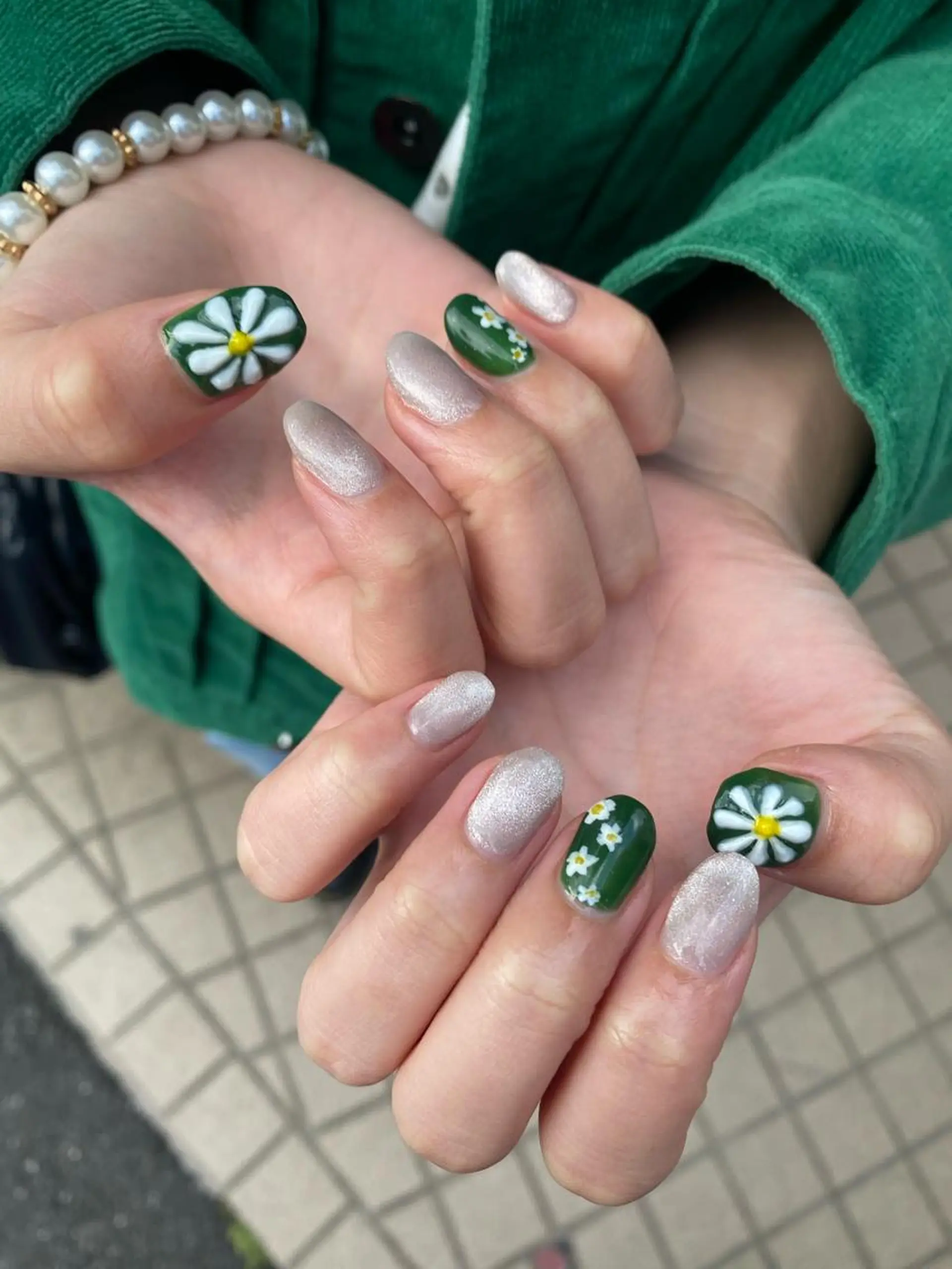 ネイル フラワーネイル niconail 千歳烏山店所属・niconail 🧣ayu 📍烏山のネイルデザイン