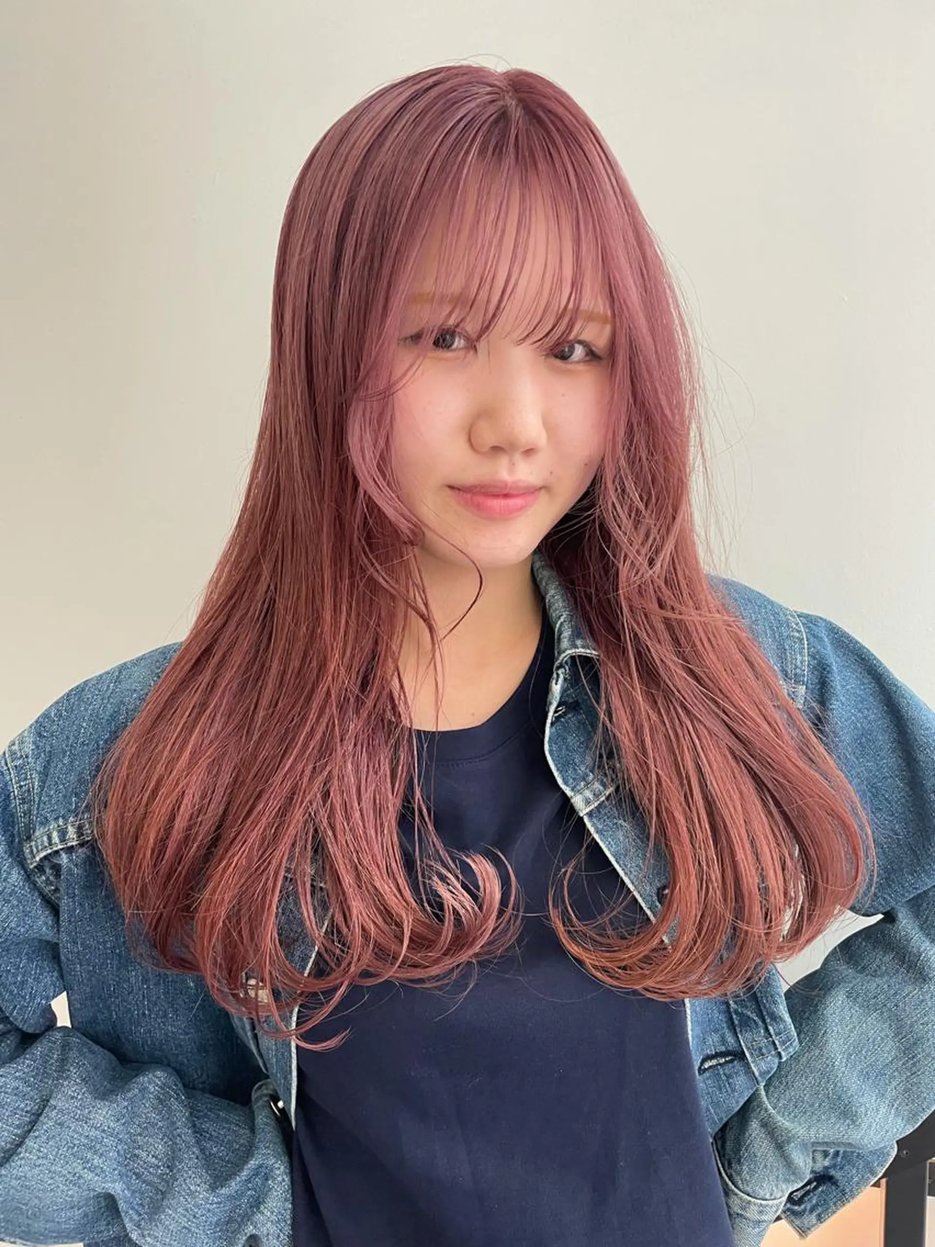 カラー ヘアカラー 🎀ボブ＋ハイトーン シュカ👶🏻のヘアスタイル