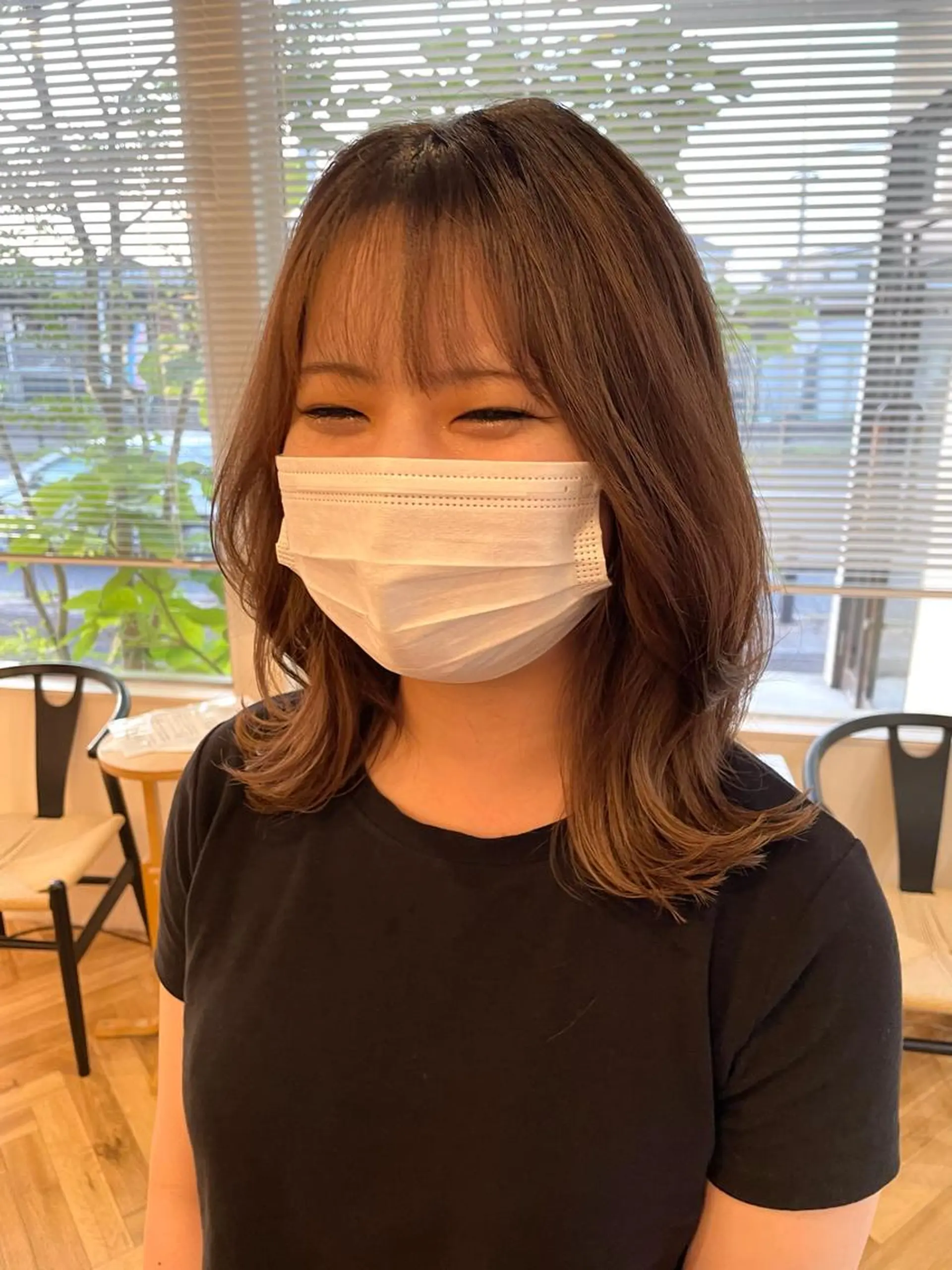 ミディアム 鈴木 祐香のヘアスタイル