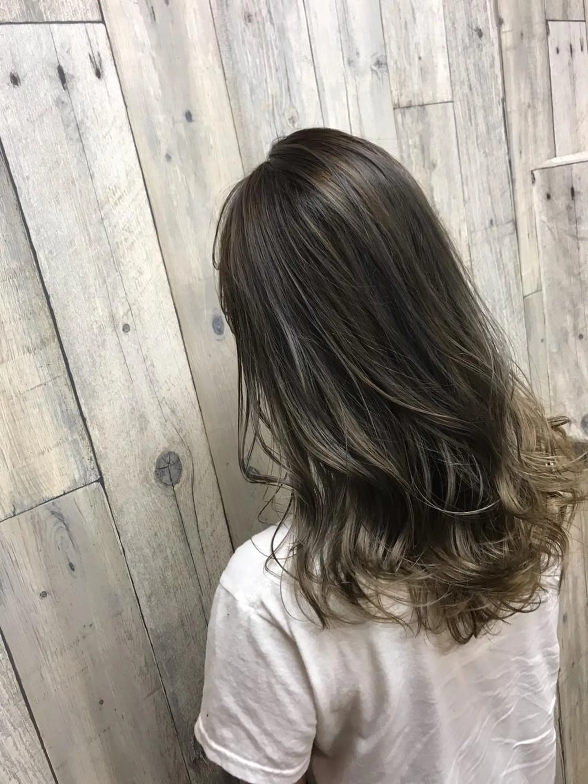 セミロング カラー パーマ ヘアアレンジ メンズ キッズ メンズバレイヤージュ バレイヤージュ レイヤーカット Forest. -髪質改善-のヘアスタイル