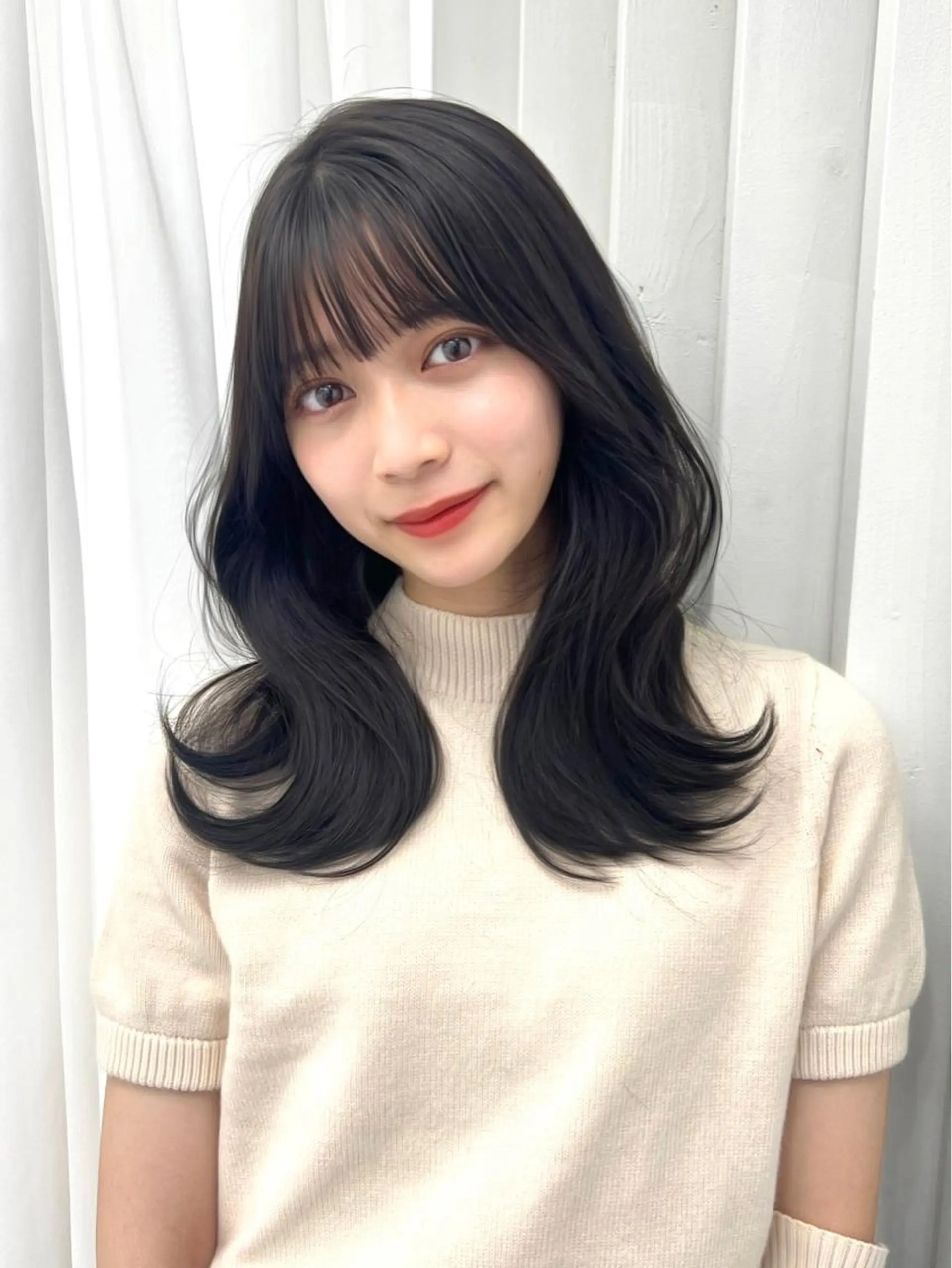 セミロング 韓国ヘア♡ 顔まわりカットayaのヘアスタイル