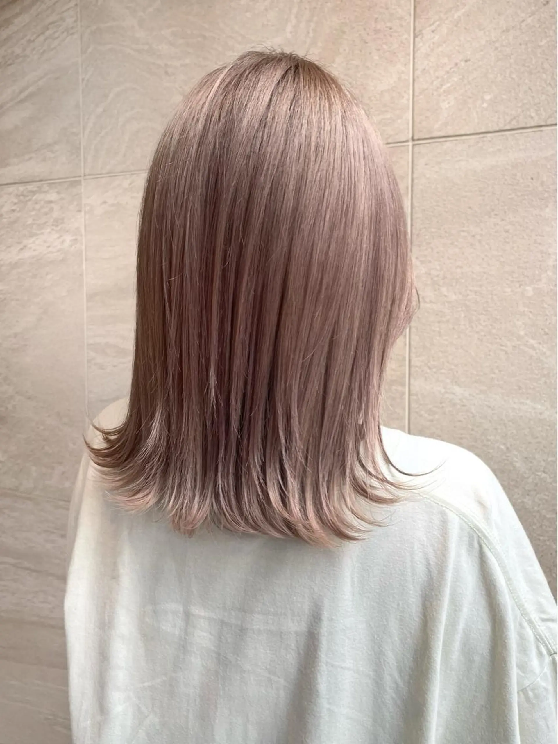 ミディアム カラー レイヤー,ボブ / 彩未のヘアスタイル