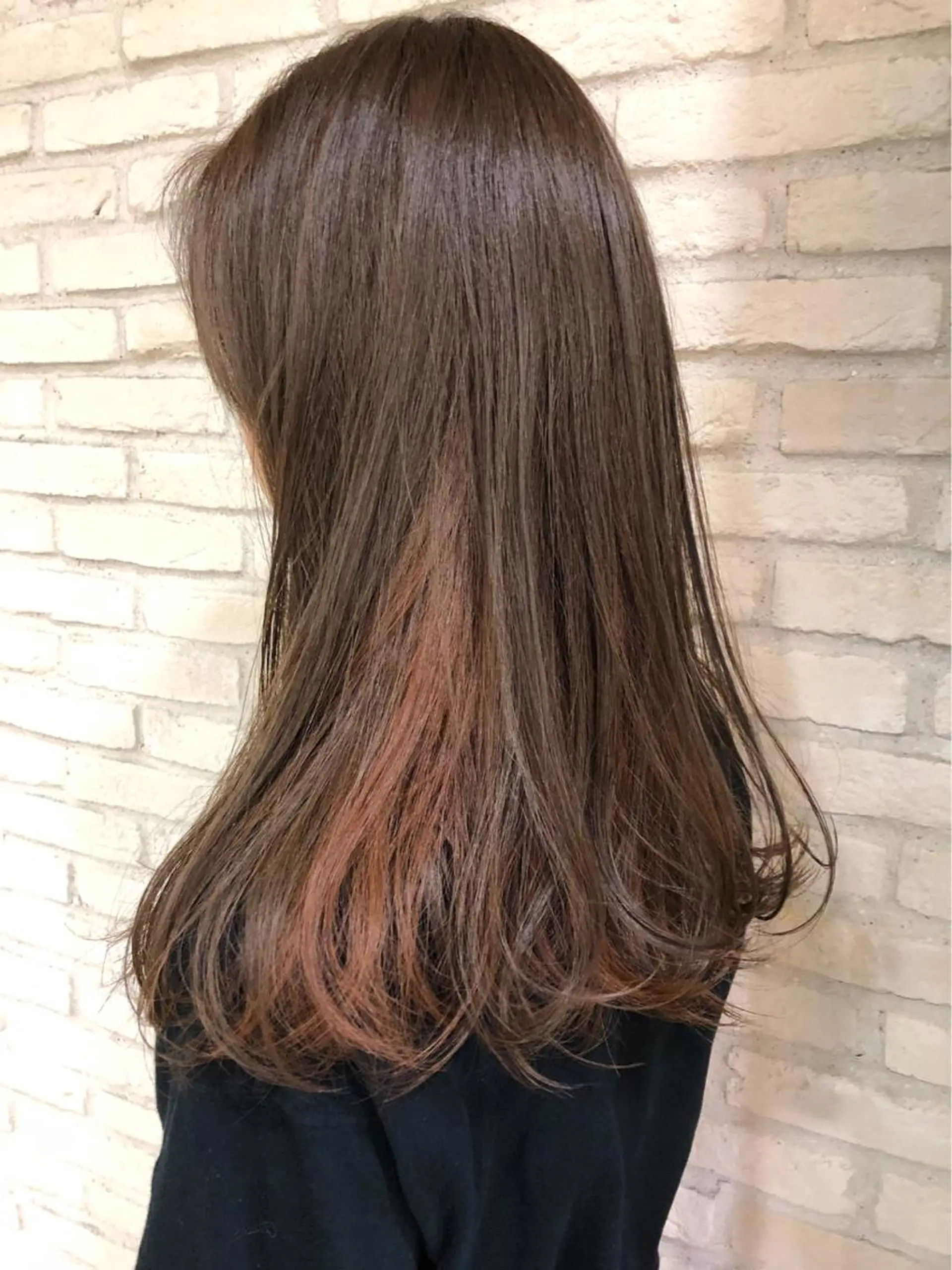 ロング カラー オレンジ HAUS 片山みほのヘアスタイル