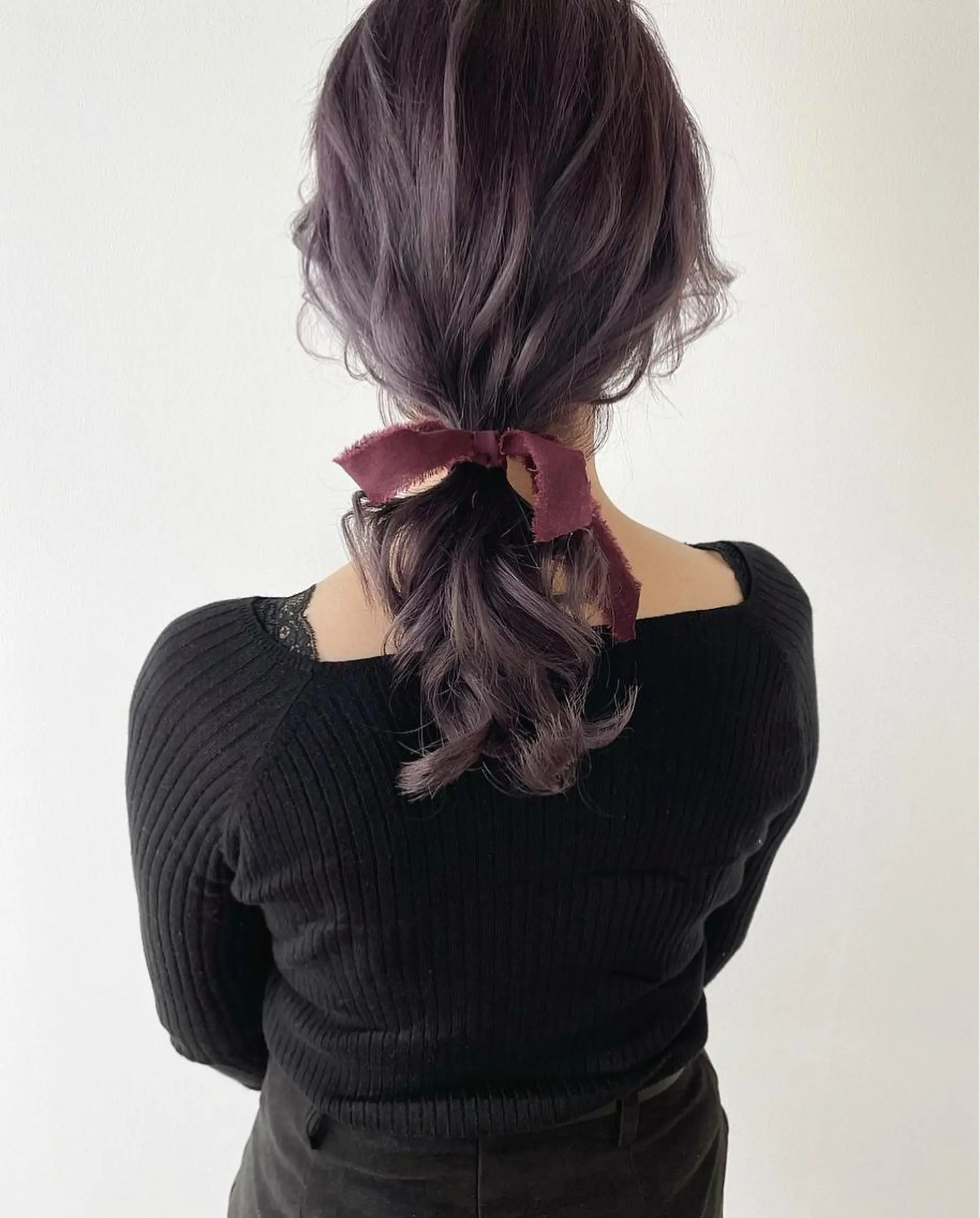 セミロング カラー ヘアアレンジ ラベンダーカラー ラベンダーグレー autre所属・大久保 ひでなりのヘアスタイル