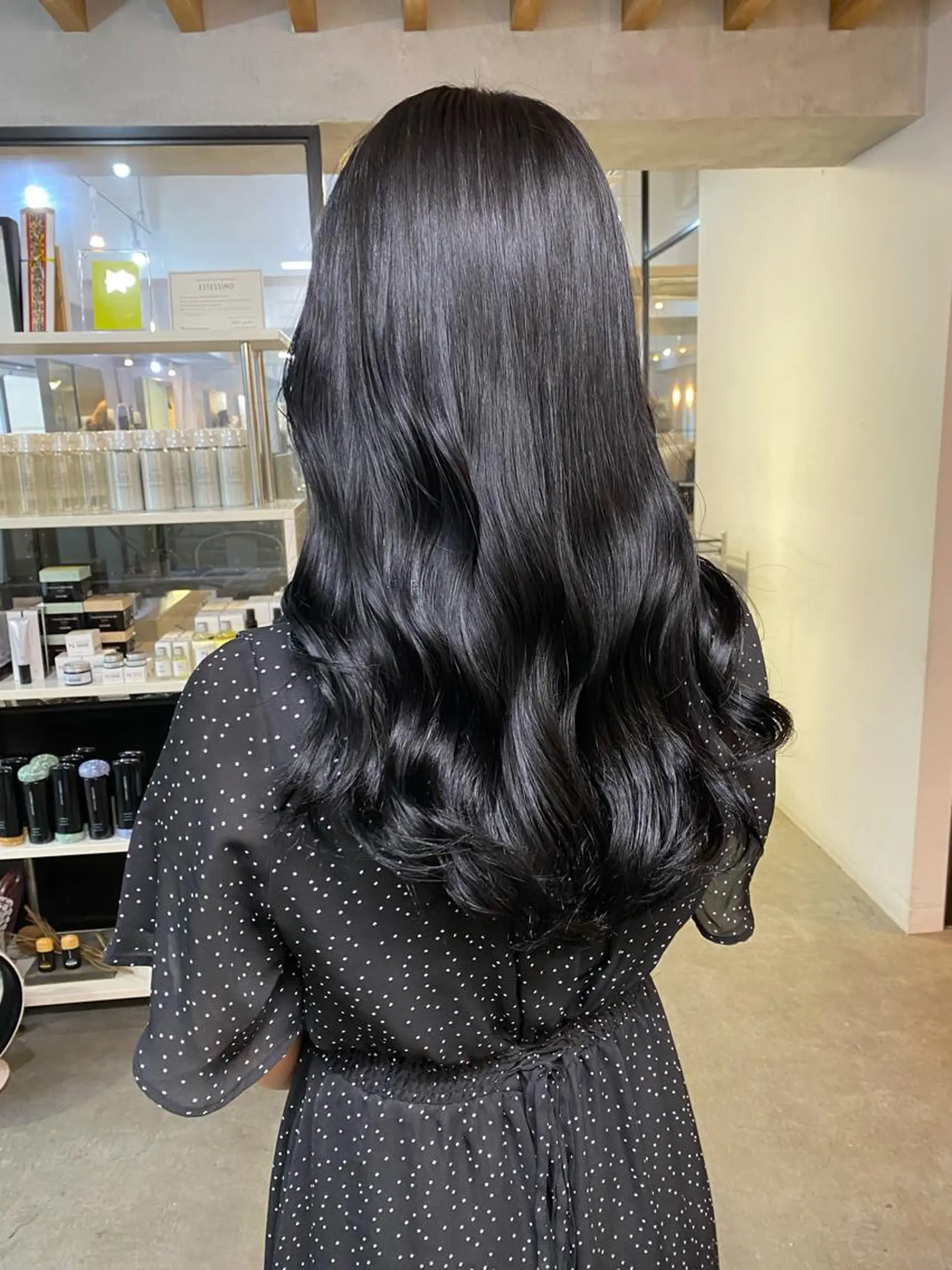 ロング レイヤーカット 【縮毛矯正髪質改善】 中山健太のヘアスタイル