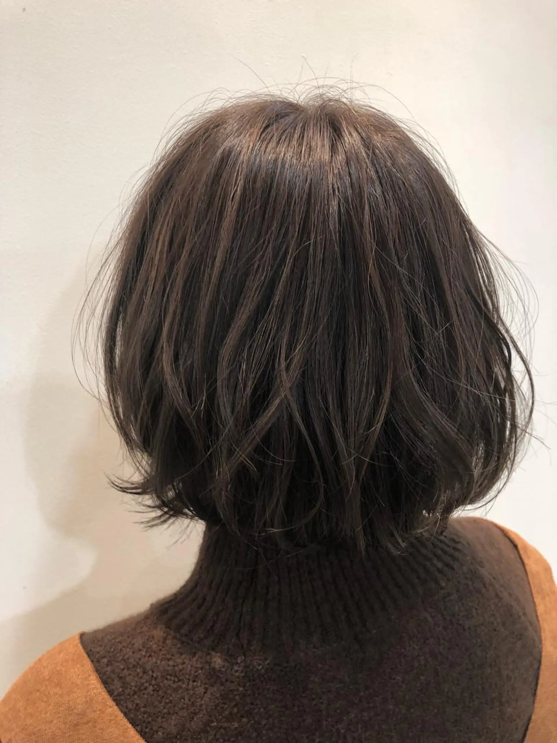 ショート アッシュ GO TODAY SHAiRE SALON　下北沢店所属・冨永 志穂の眉毛・アイブロウイメージ