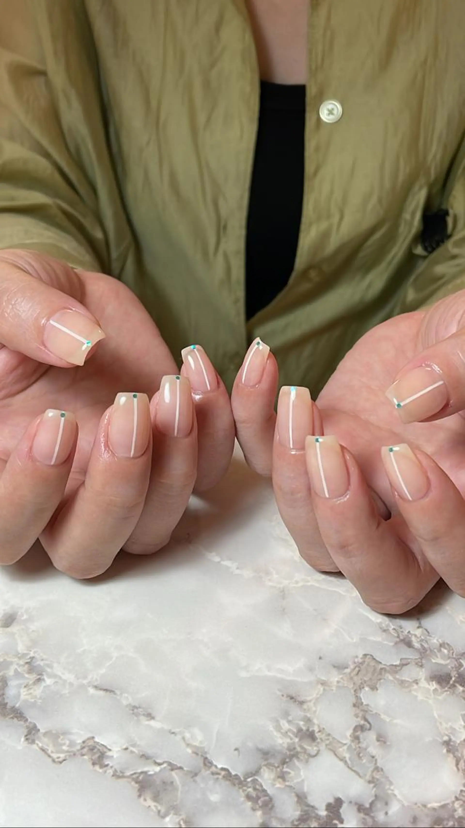 ネイル Ami 🦥のネイルデザイン