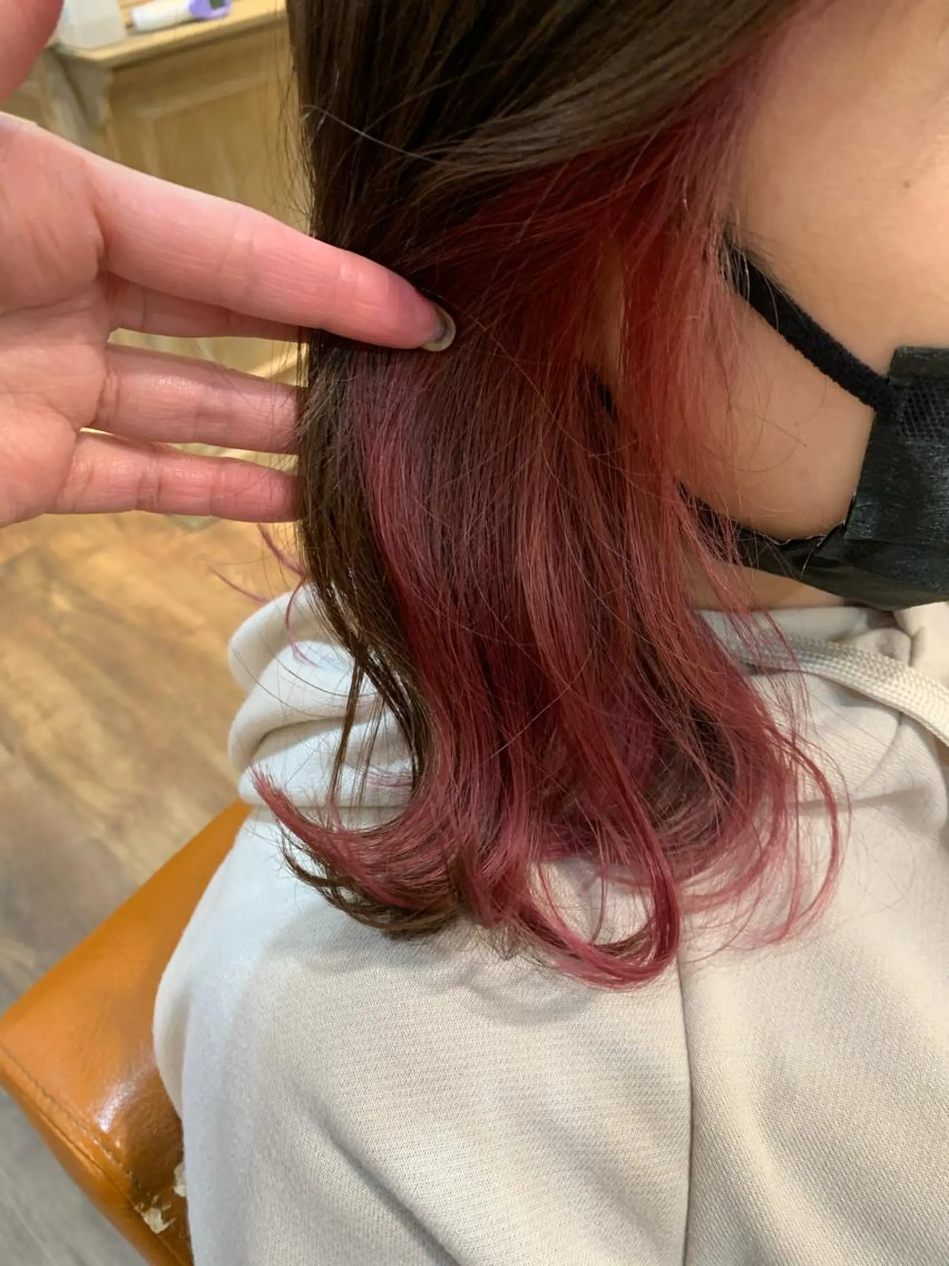 ミディアム ボブ ハイライト 髪質改善 小顔カット トリートメント ダブルカラー　/ インナーカラーMiiのヘアスタイル