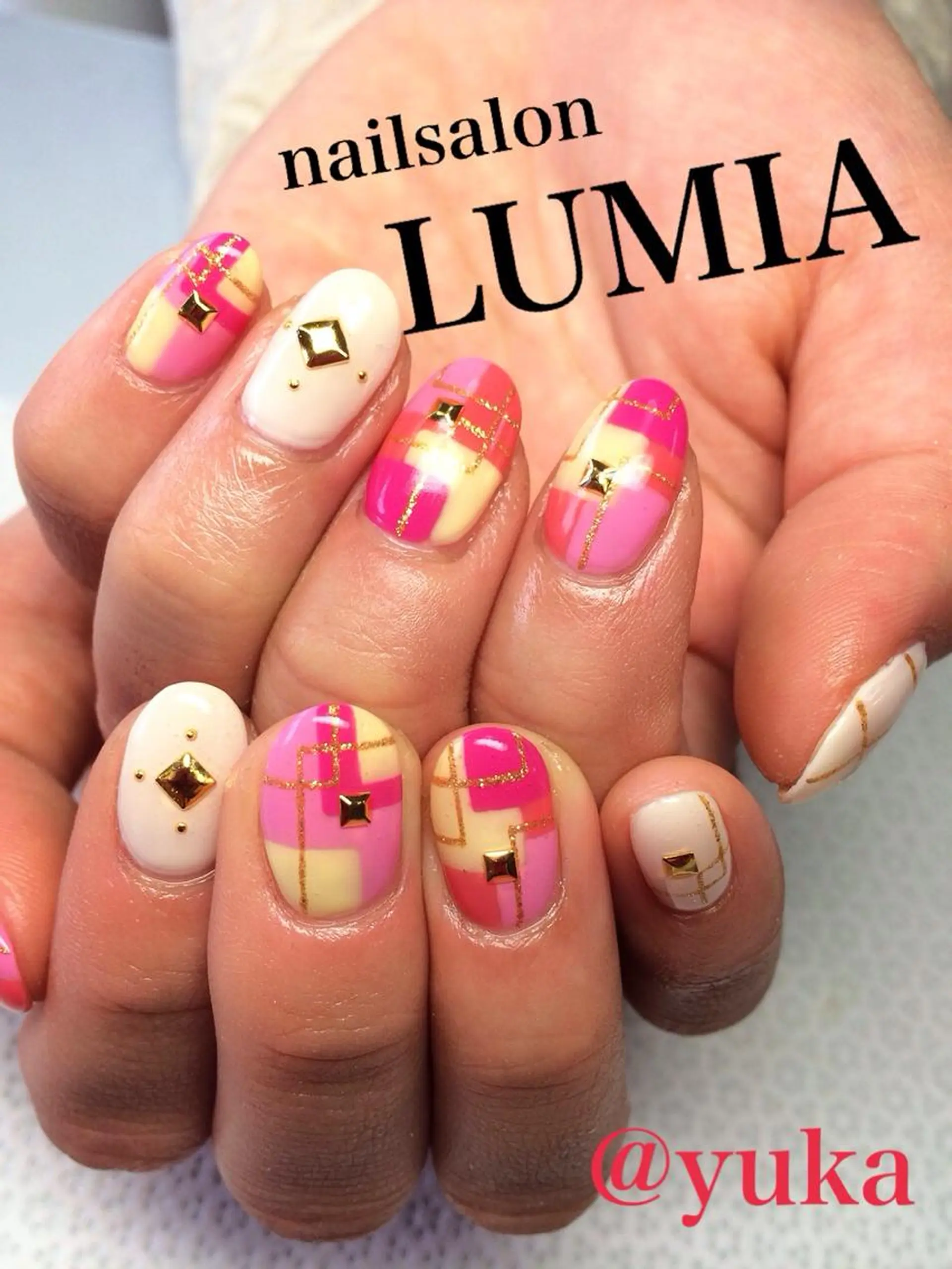 VIOLUS所属・VIOLUS 関目のネイルデザイン