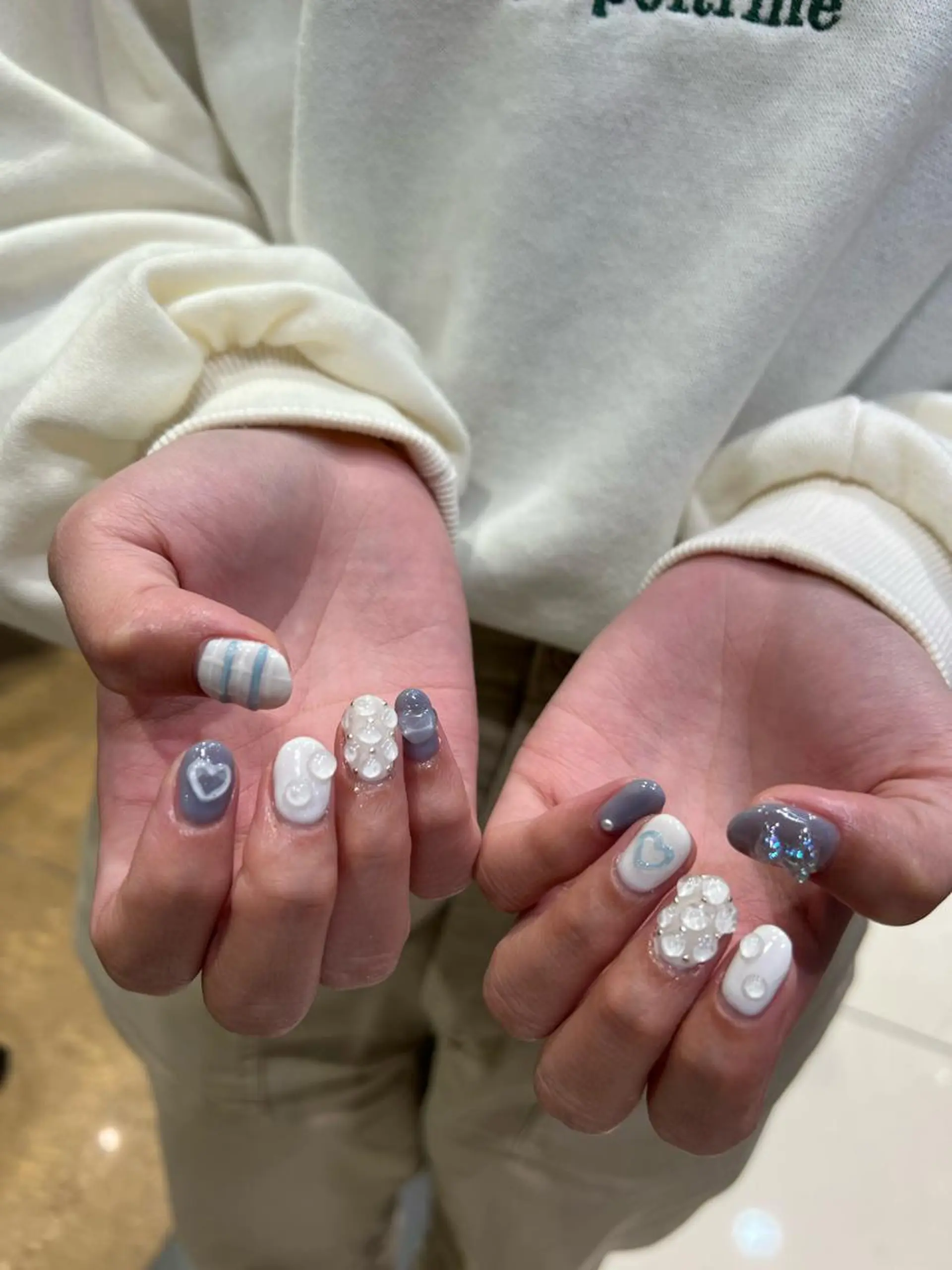 ネイル ハンドネイル なぽ ❤︎ y2k/韓国nailのネイルデザイン