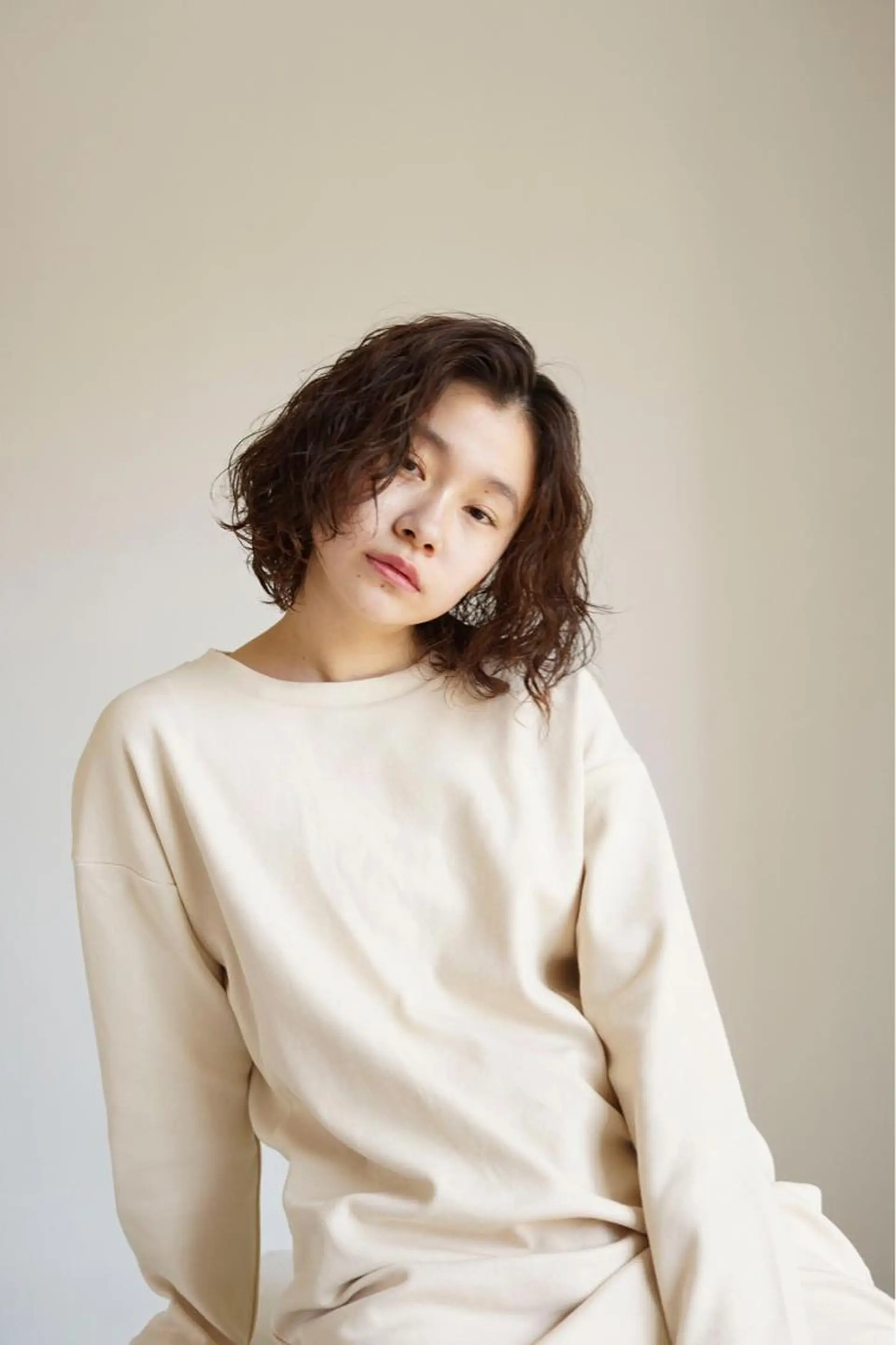 ミディアム カラー パーマ マツエク・マツパ ヘアカラー 韓国ヘア🇰🇷/ レイヤーカット✂︎のヘアスタイル