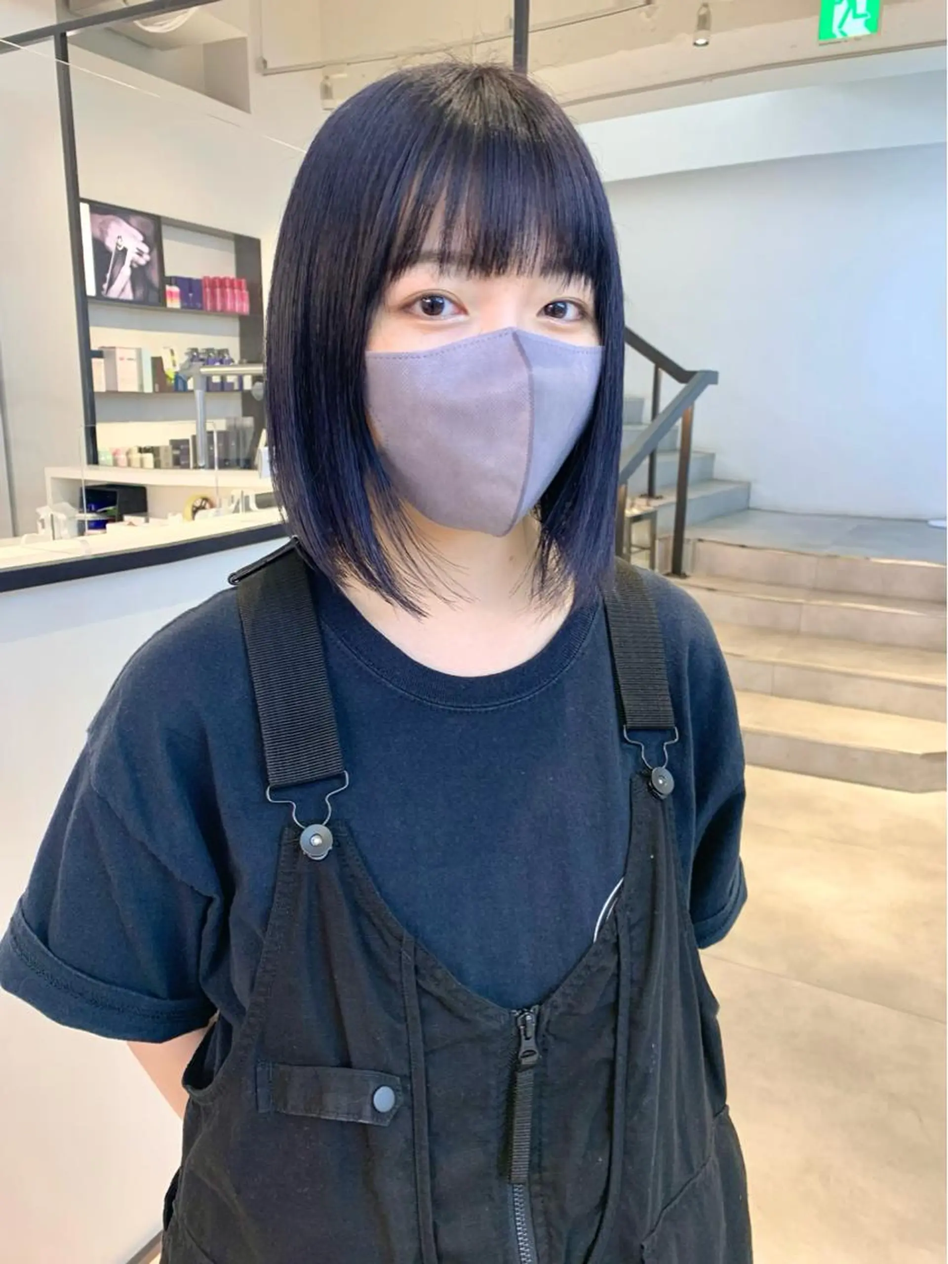 ショート カラー 黒髪 ブリーチ ブルーカラー ブルーブラック ダブルカラー Kureha/ネイル トレンドヘアのヘアスタイル