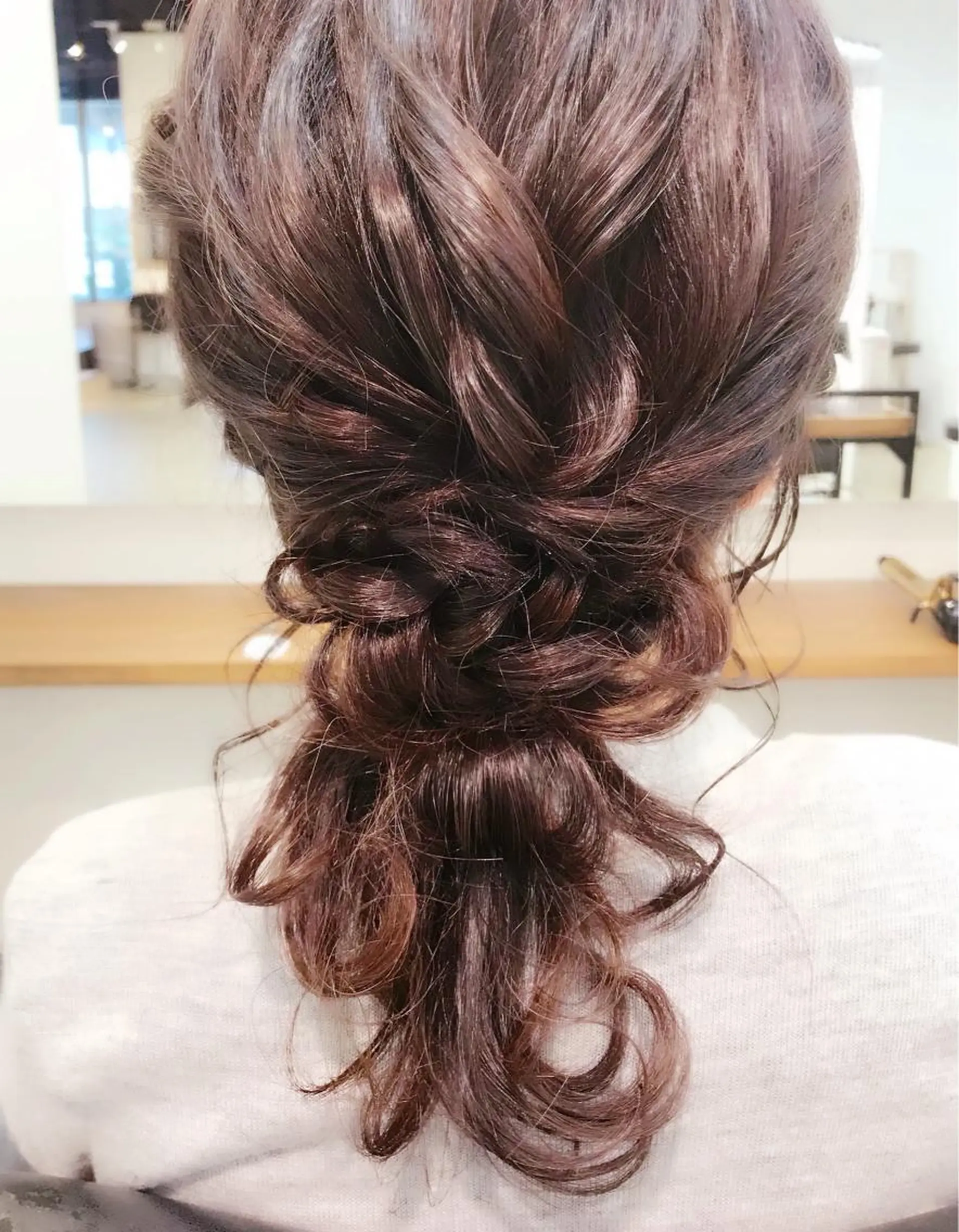 ヘアアレンジ ヘアセット GRANLUSSO 〜グランルッソ駅前店所属・木口 嘉美のヘアスタイル