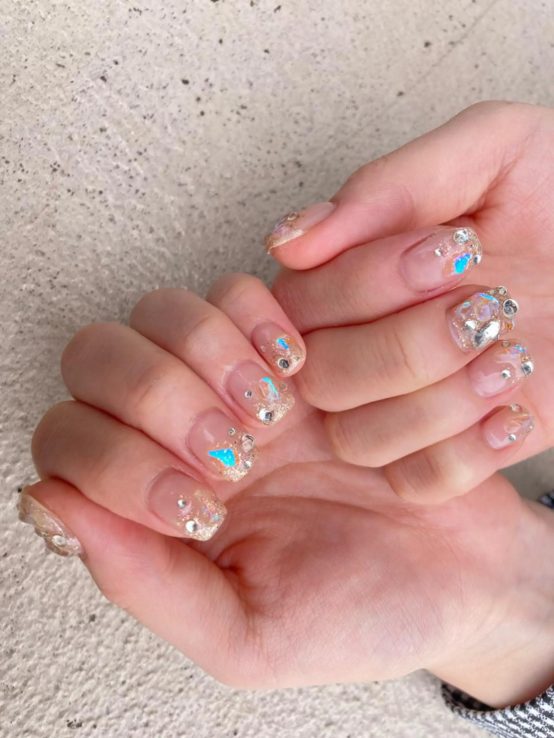 ショート ネイル ハンドネイル フットネイル ✴︎ Delightのネイルデザイン