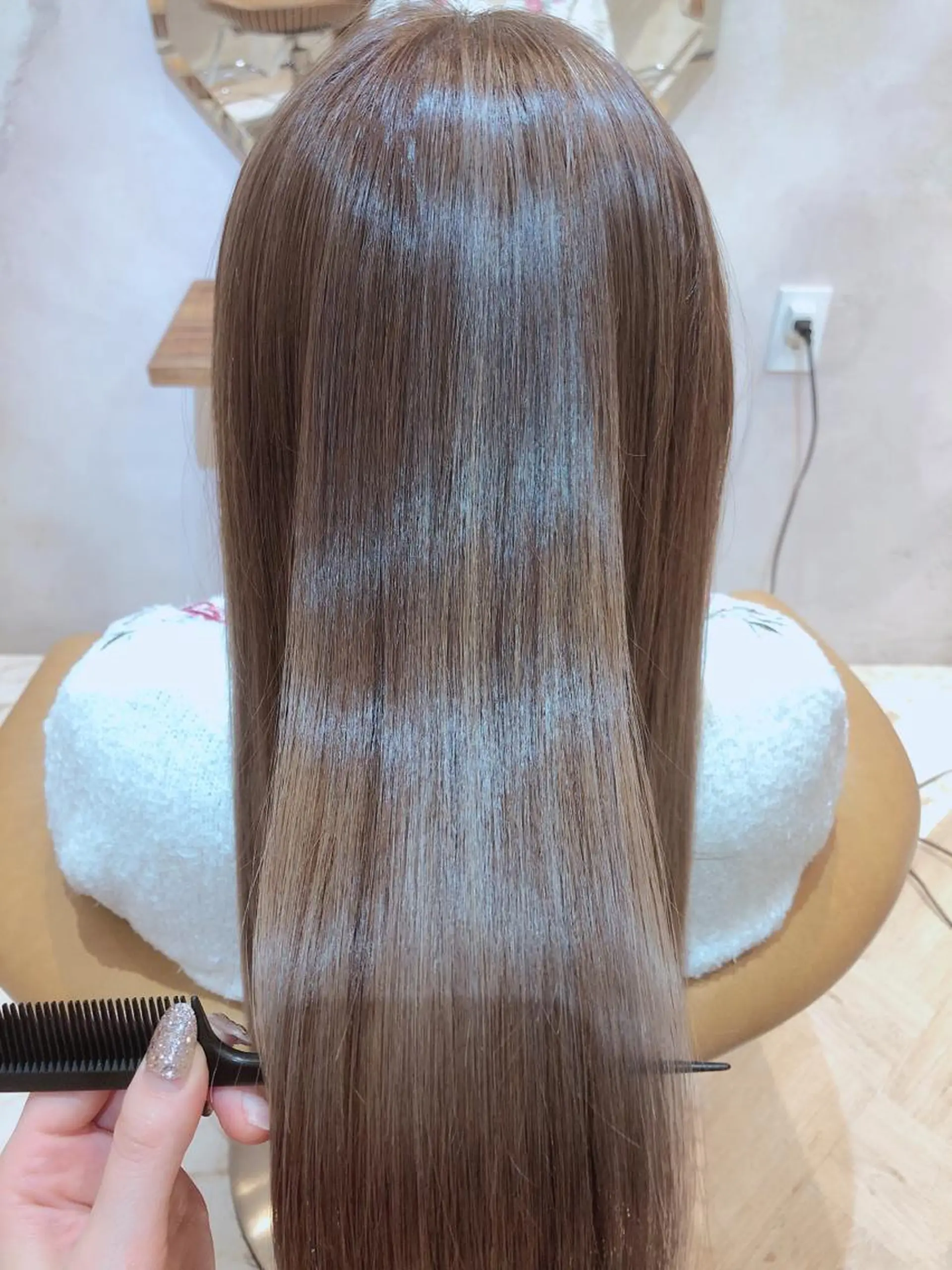 ミディアム ハイライト カット ヘアカラー 代表山口ひな 髪質改善のプロのヘアスタイル