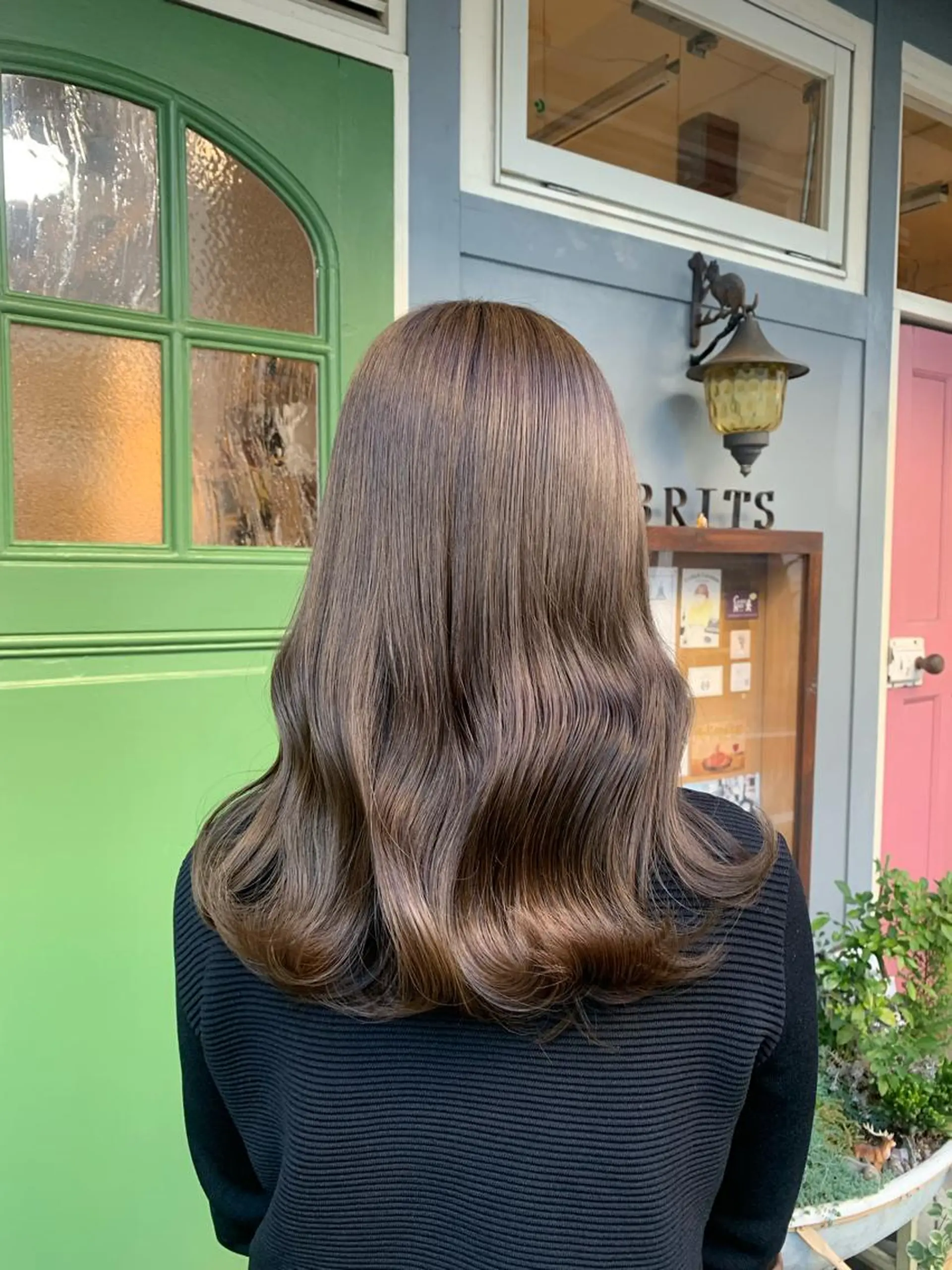 セミロング カラー 透明感カラー オリーブカラー ヘアカラー 清水千優/パーマ/透 明感カラー/メンズのヘアスタイル